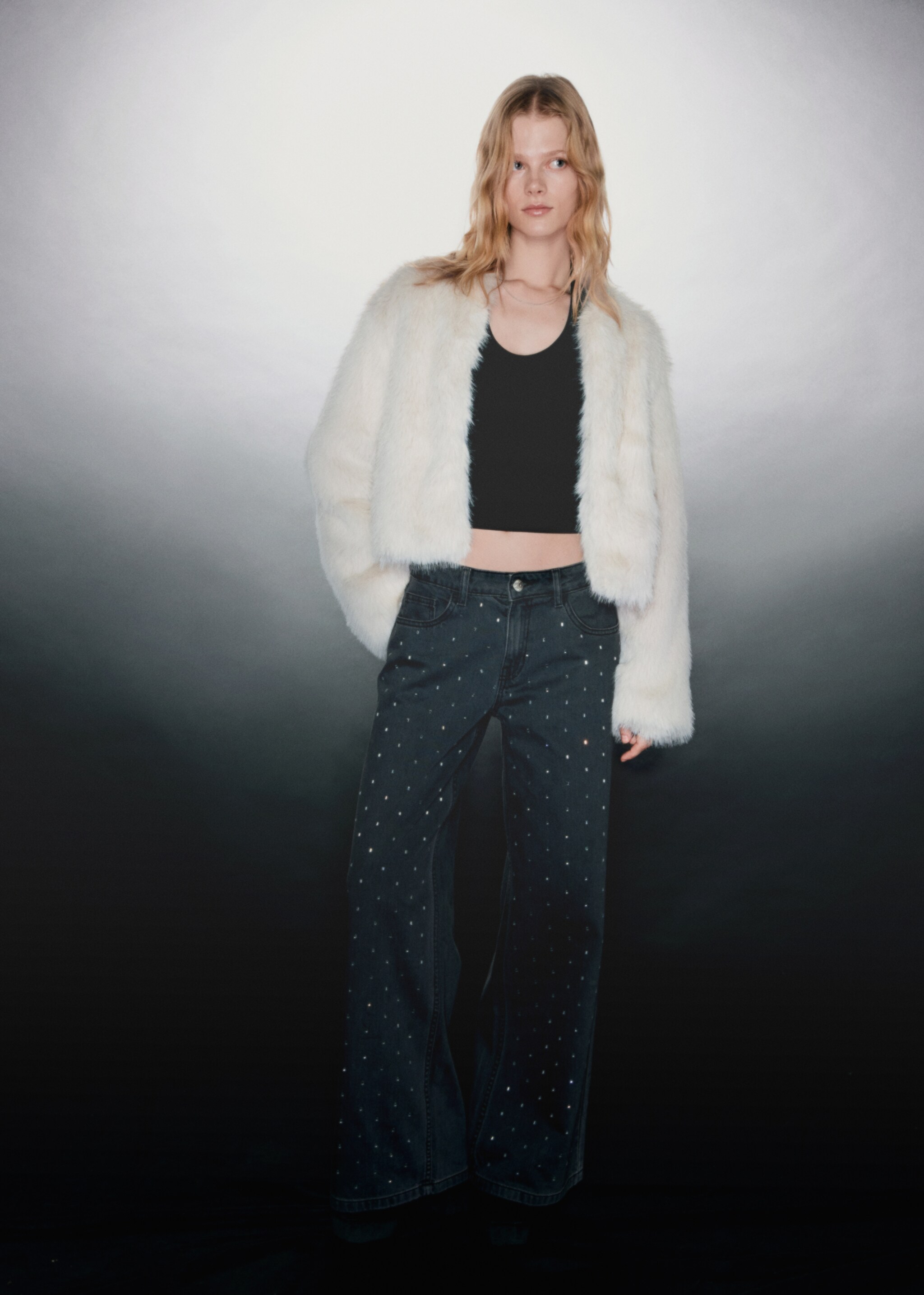 Crystal strass jeans - Details of the article 5, Black denim. Ref: 17048278-00.