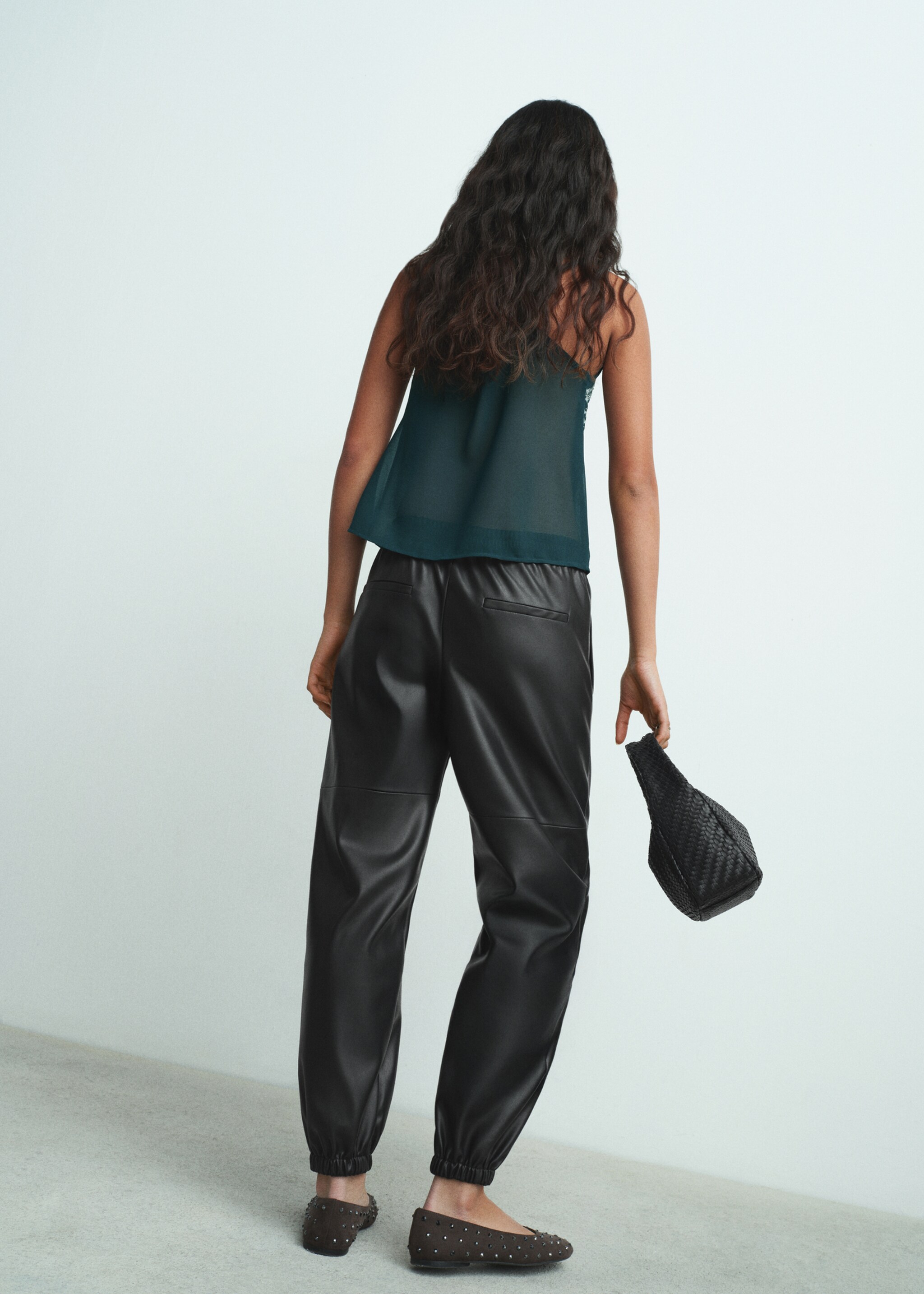 Polyester jogger pants - Details of the article 4, Black. Ref: 17048280-00.