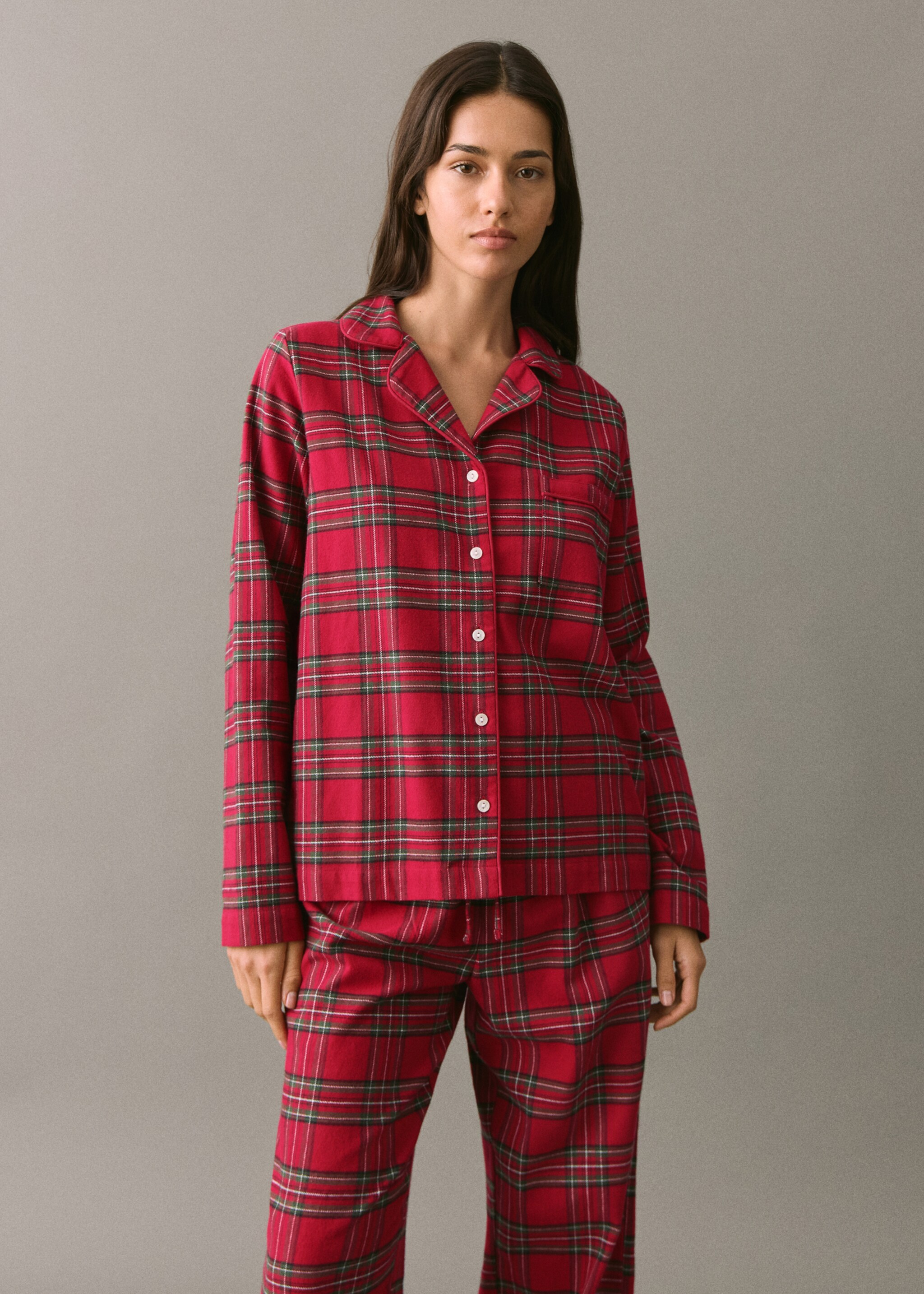 Checked cotton pyjamas - Medium plane, Red. Ref: 17049094-00.
