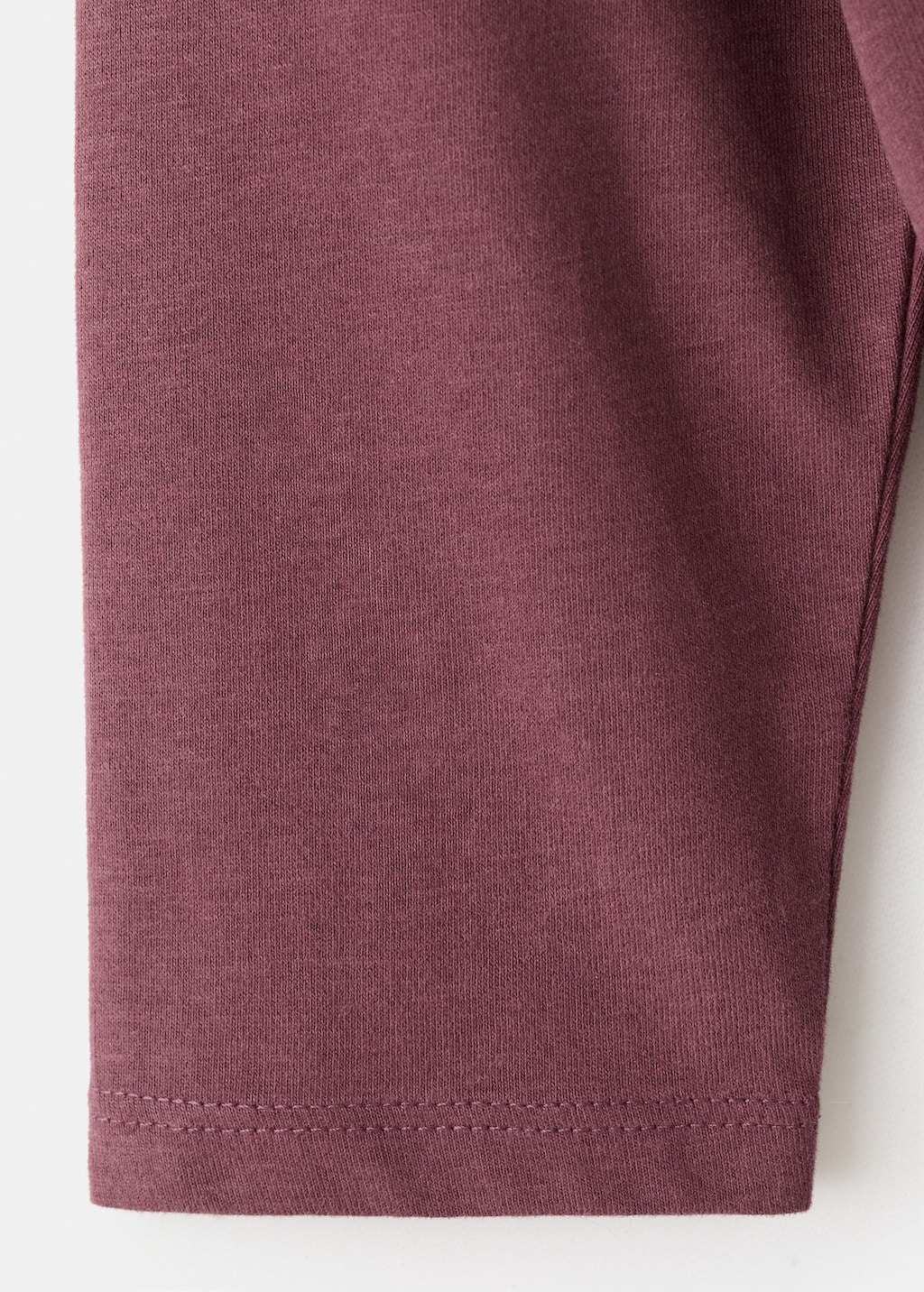 Decorative patches T-shirt