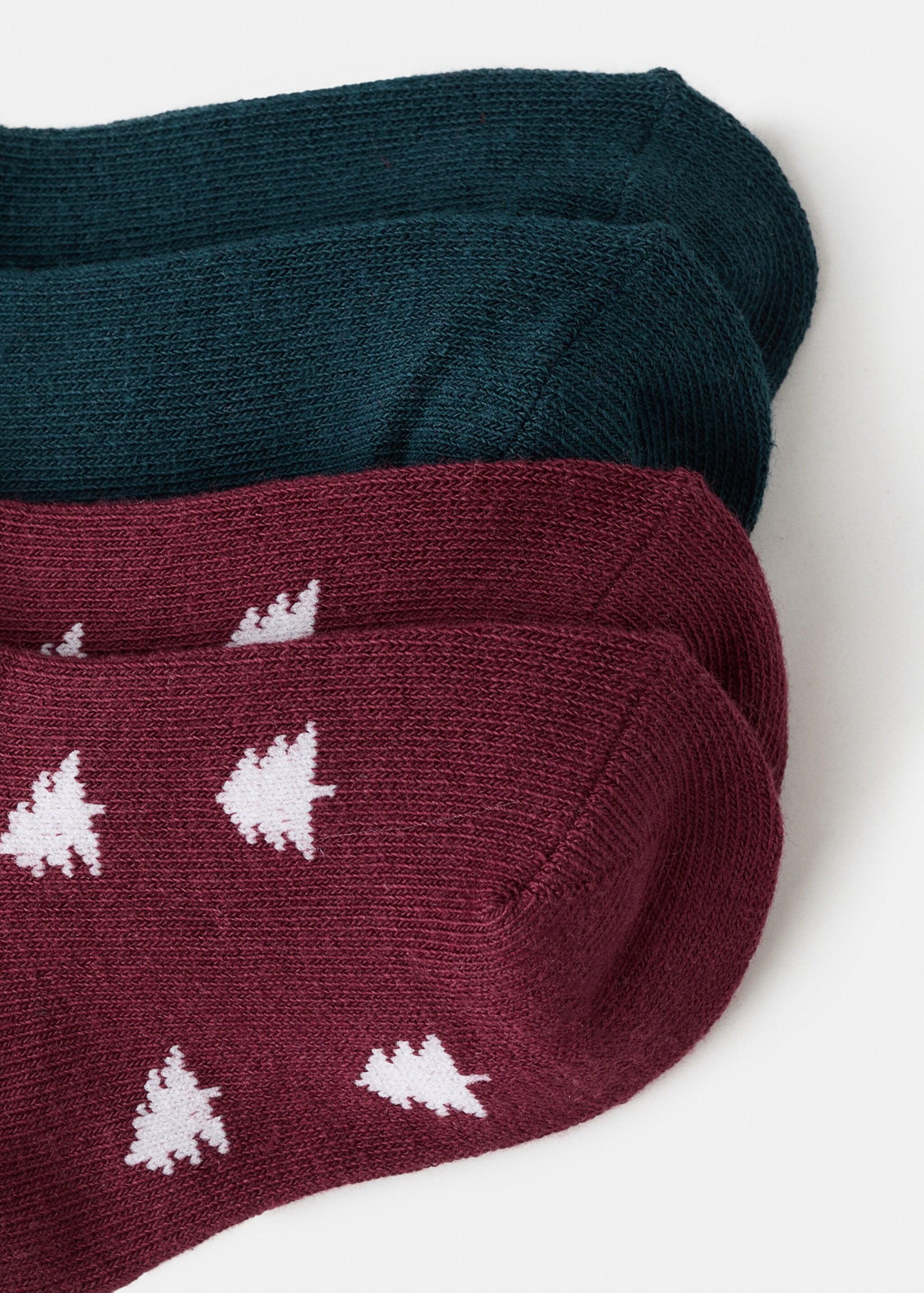Socks tree - Details of the article 0, Dark Green. Ref: 17049103-00.