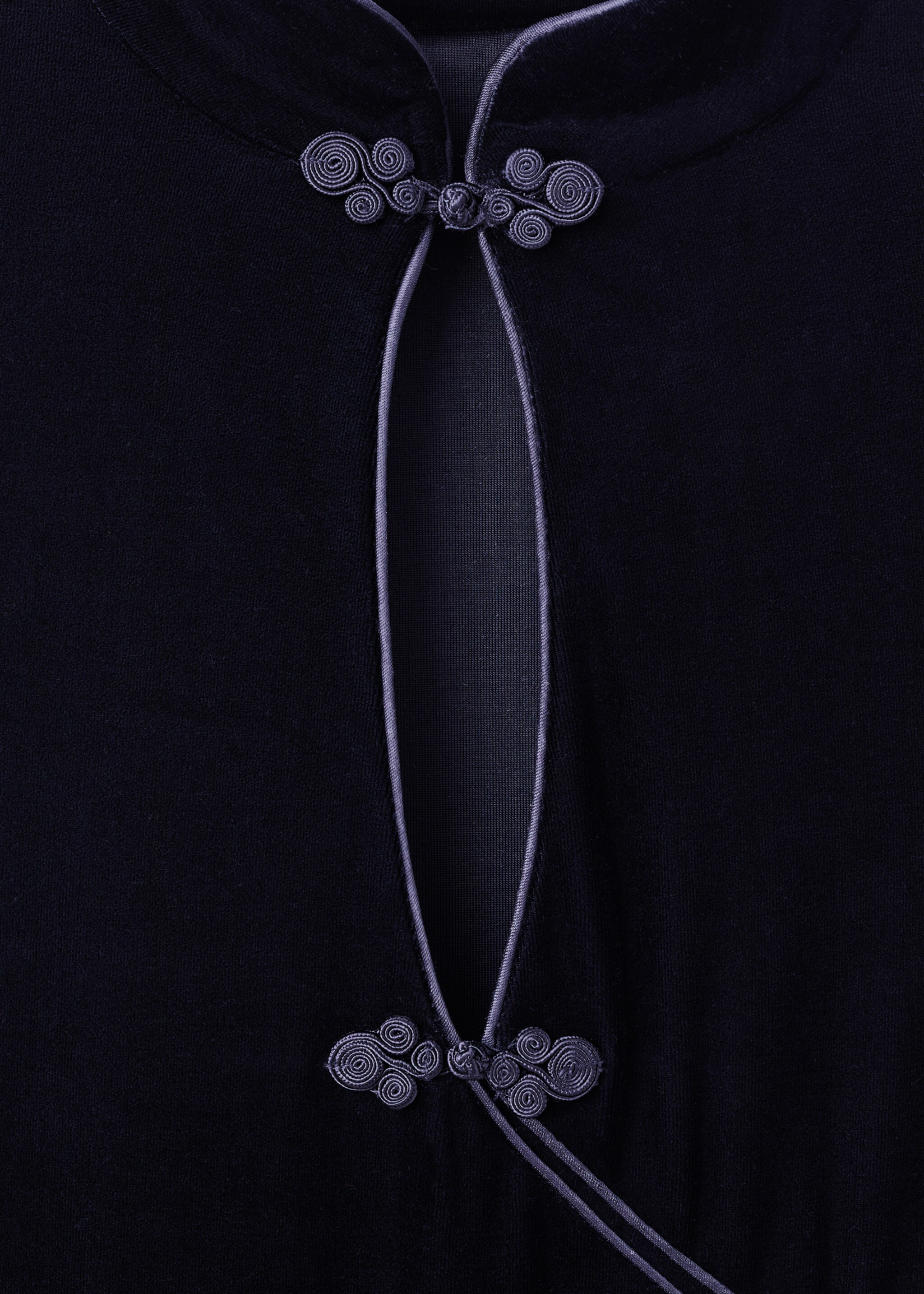 Robe en velours avec brandebourgs et ouverture - Détail de l'article 8, Bleu marine. Ref: 17049113-00.