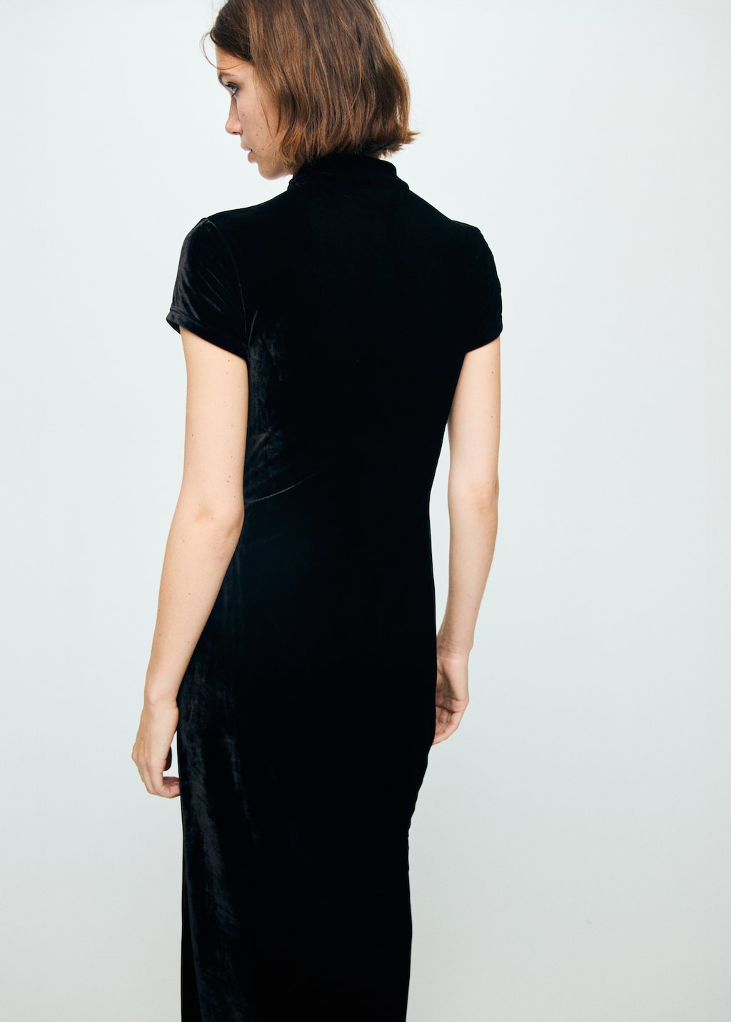 Velvet dress with toggle fastenings and slit