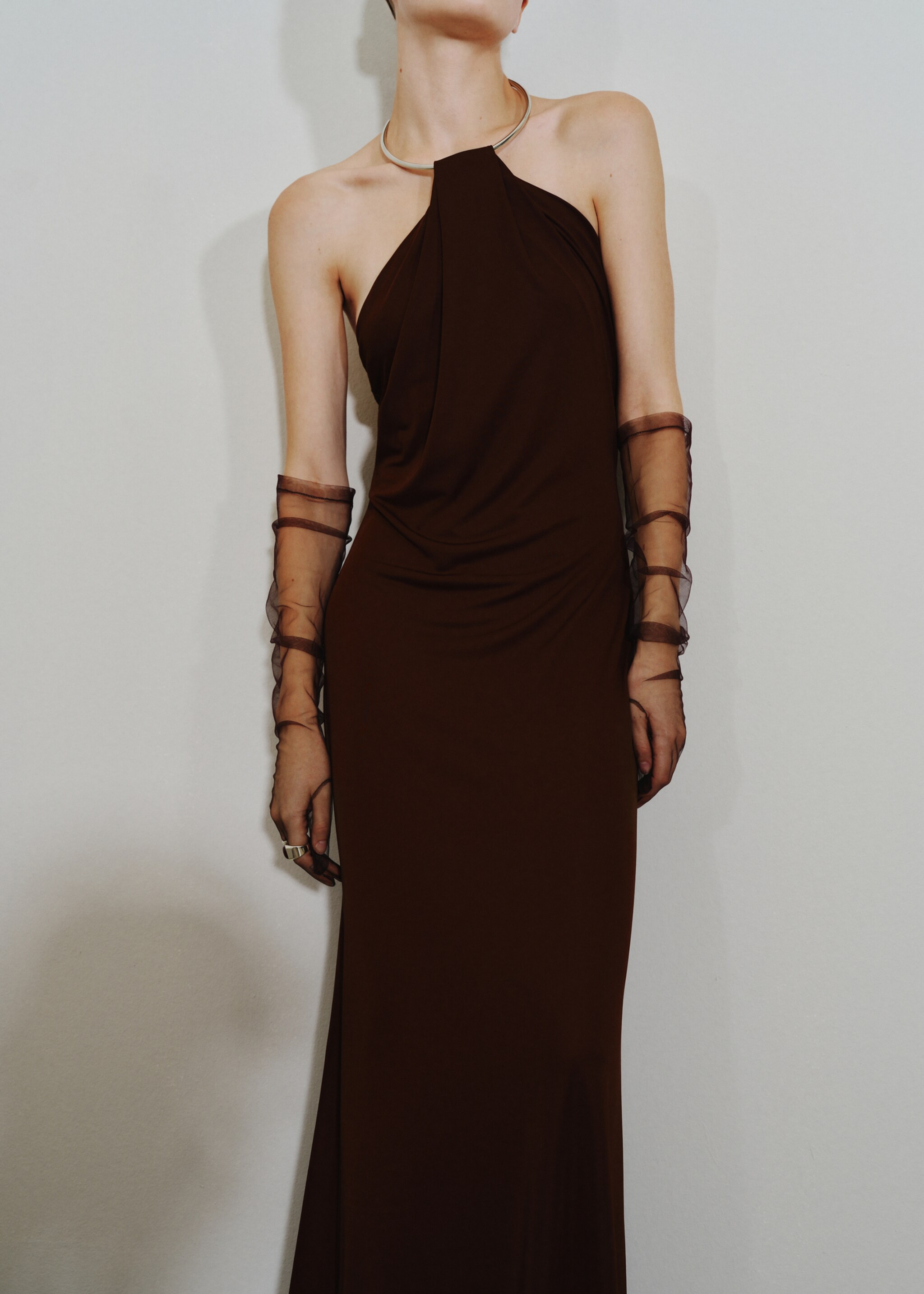 Vestido cuello choker - Detalle del artículo 6, Marrón. Ref: 17049114-00.