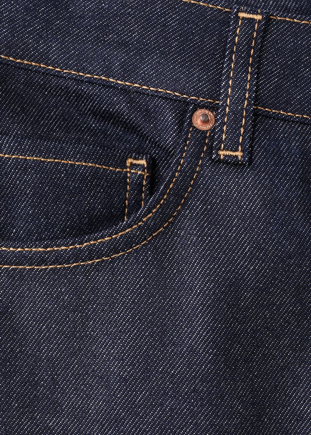 Turned-up straight jeans