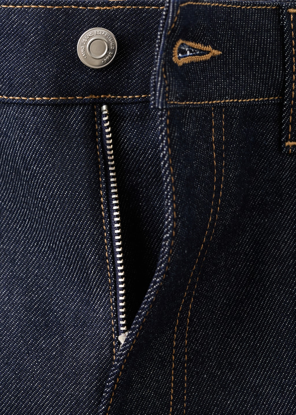 Turned-up straight jeans