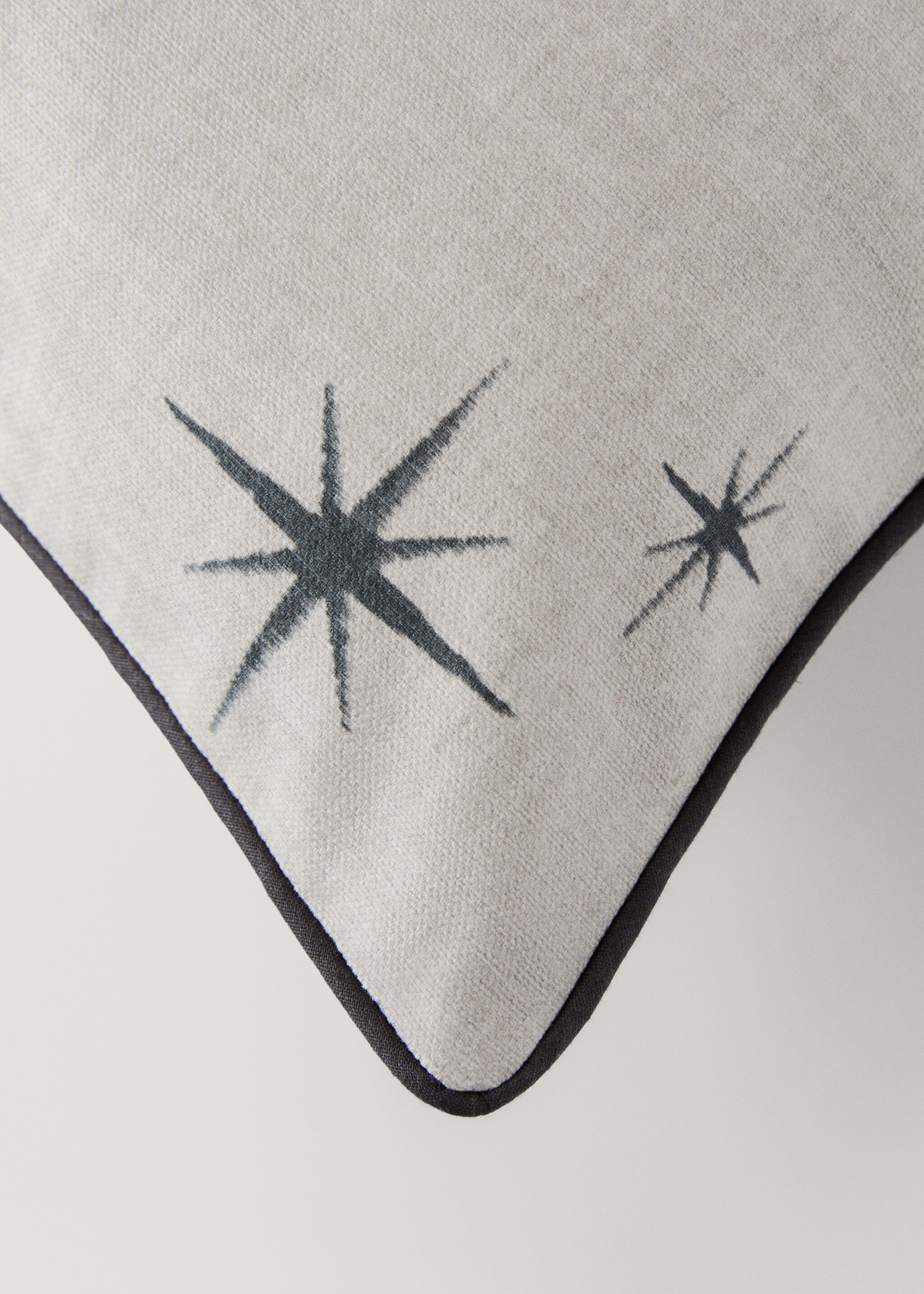 Cotton cushion cover with star print and piped edges 50x50 cm - Details of the article 1, Grey. Ref: 17049122-00.