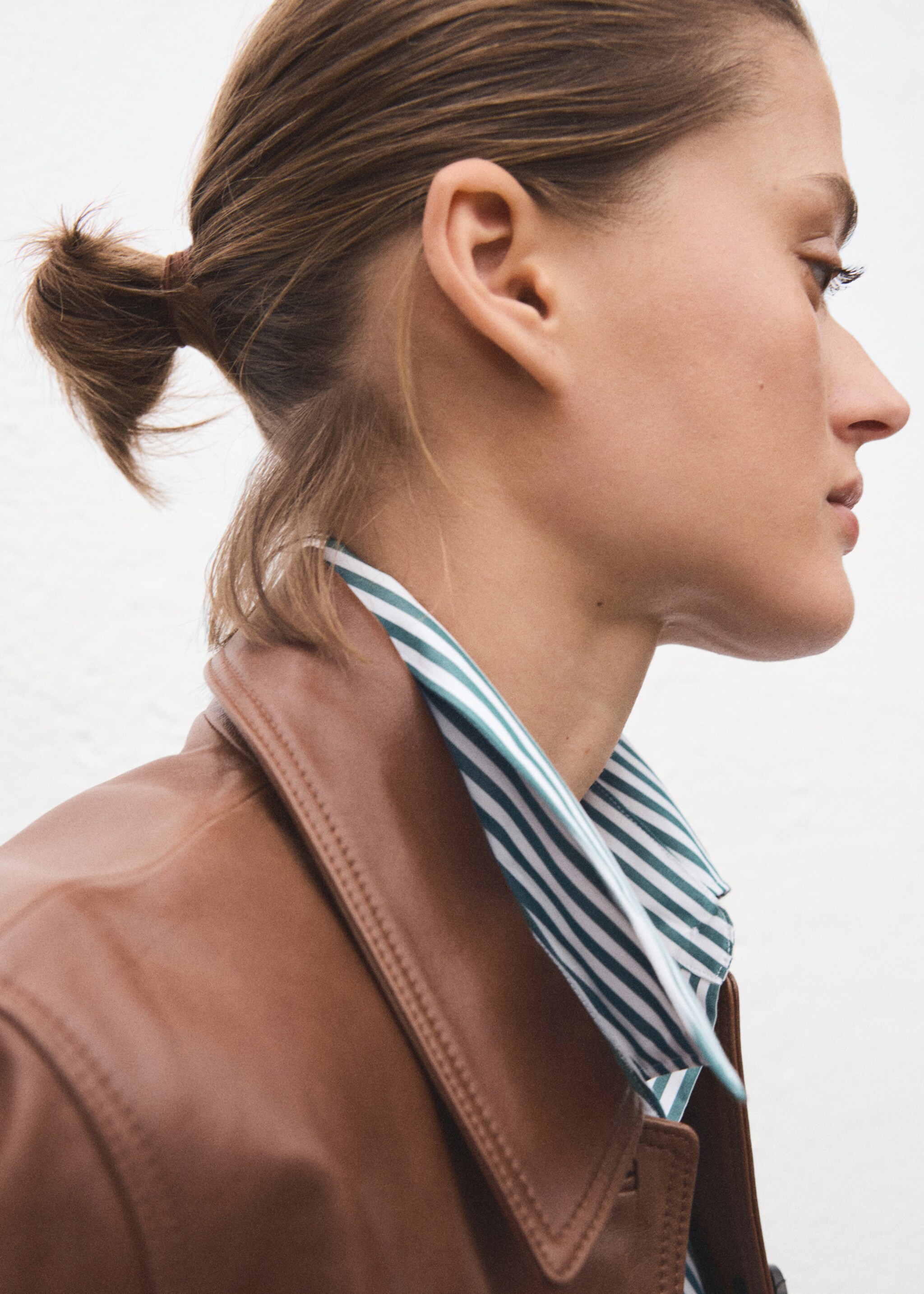 Oversize striped shirt - Details of the article 1, Green. Ref: 17049213-00.