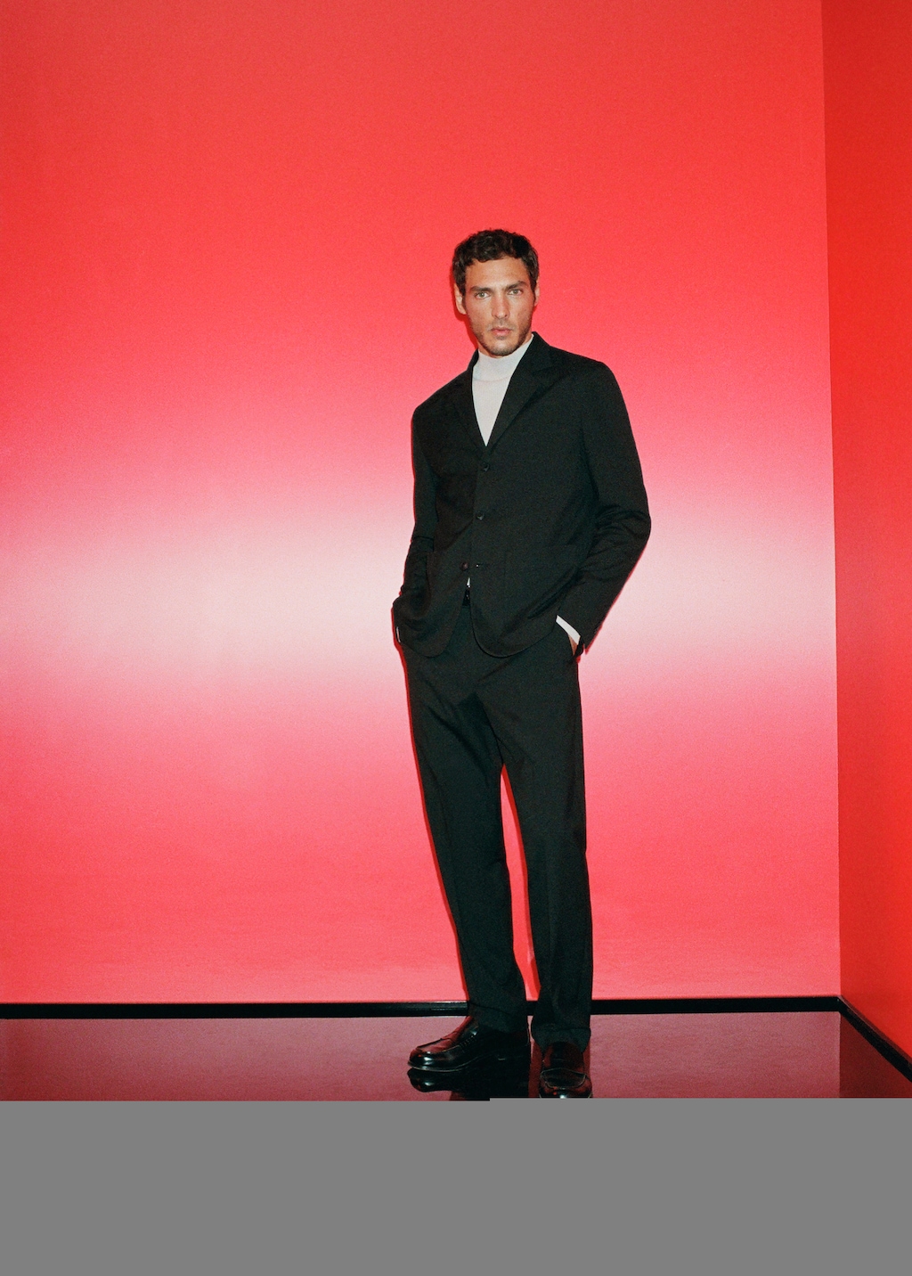 Pleated straight-leg suit pants