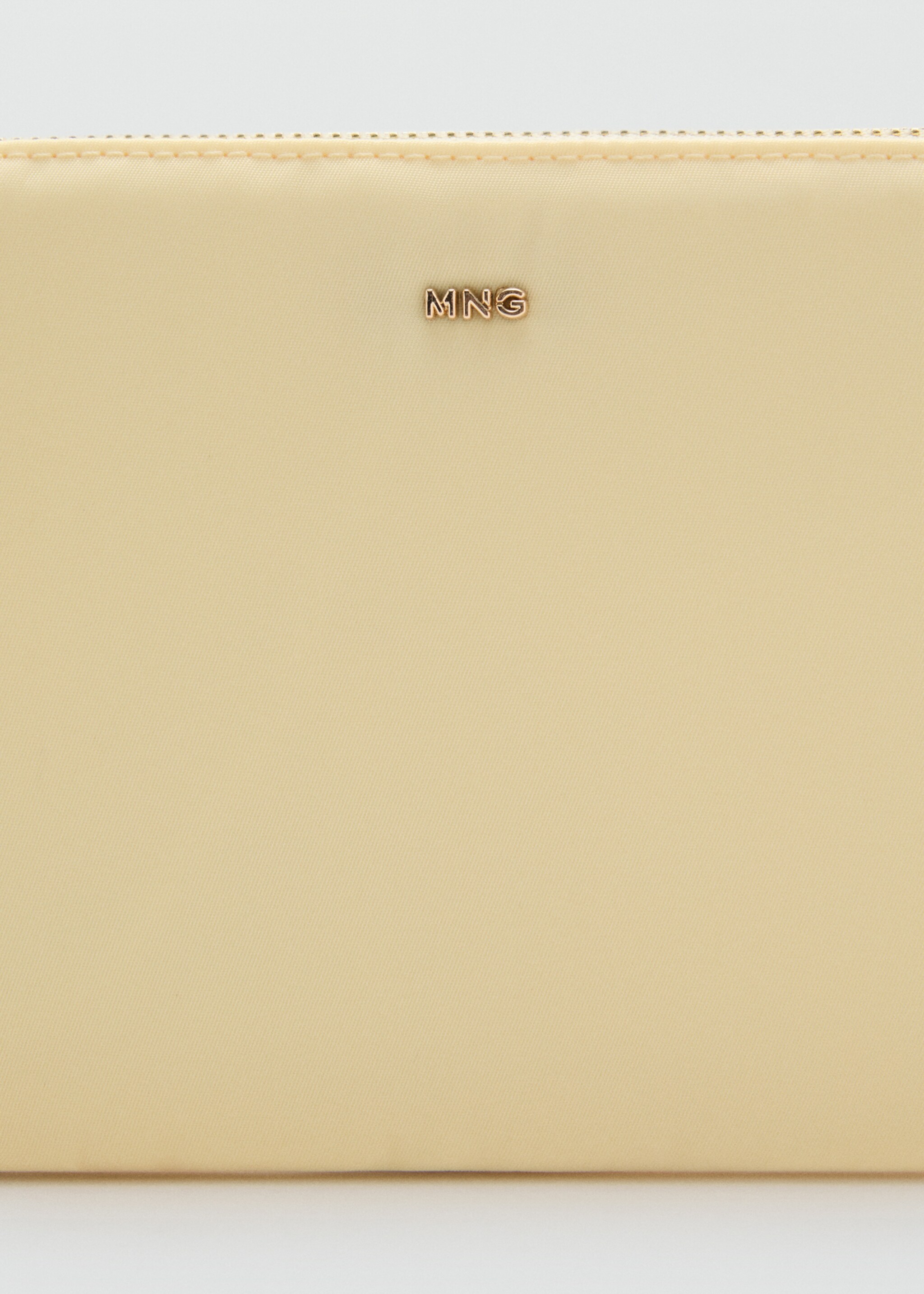 Zipped nylon cosmetics bag - Details of the article 1