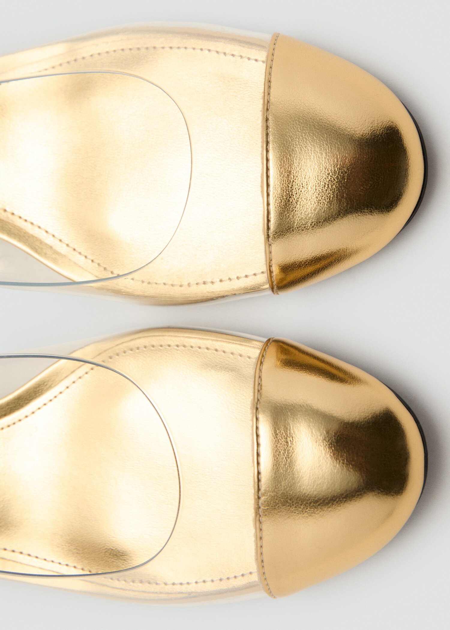 Combined vinyl heeled shoes - Details of the article 2