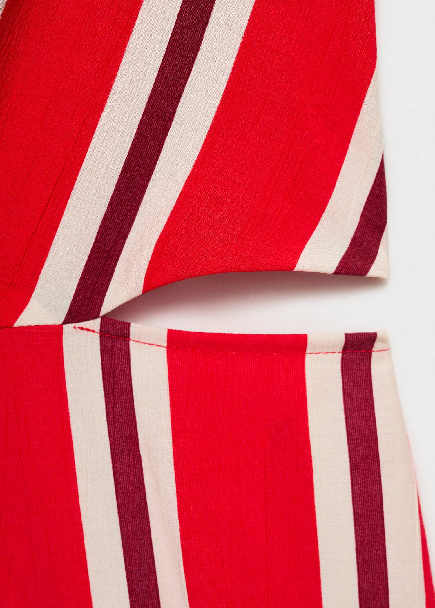 Gestreifter Jumpsuit mit Cut-Out - Detail des Artikels 0