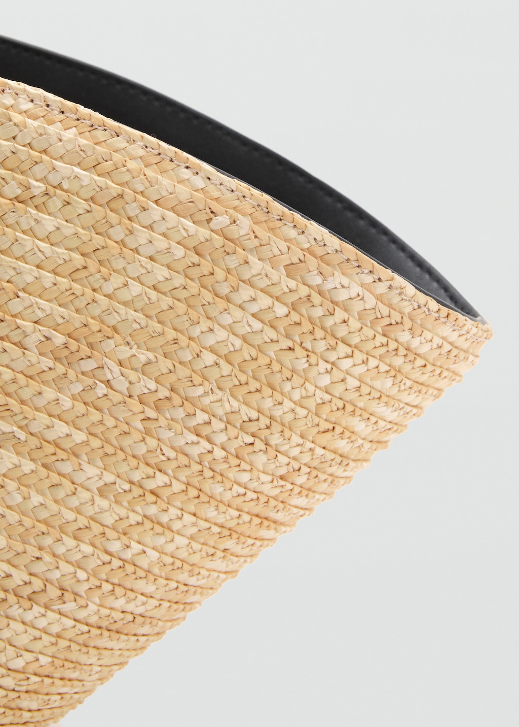 Natural fiber basket with flower charm