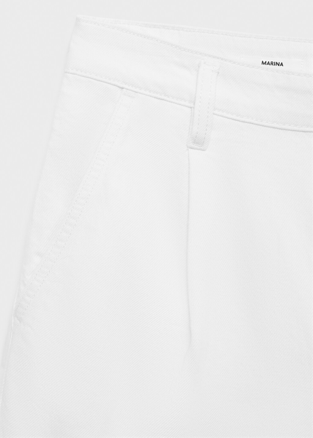 Mid-rise denim bermuda shorts with pleats - image 4
