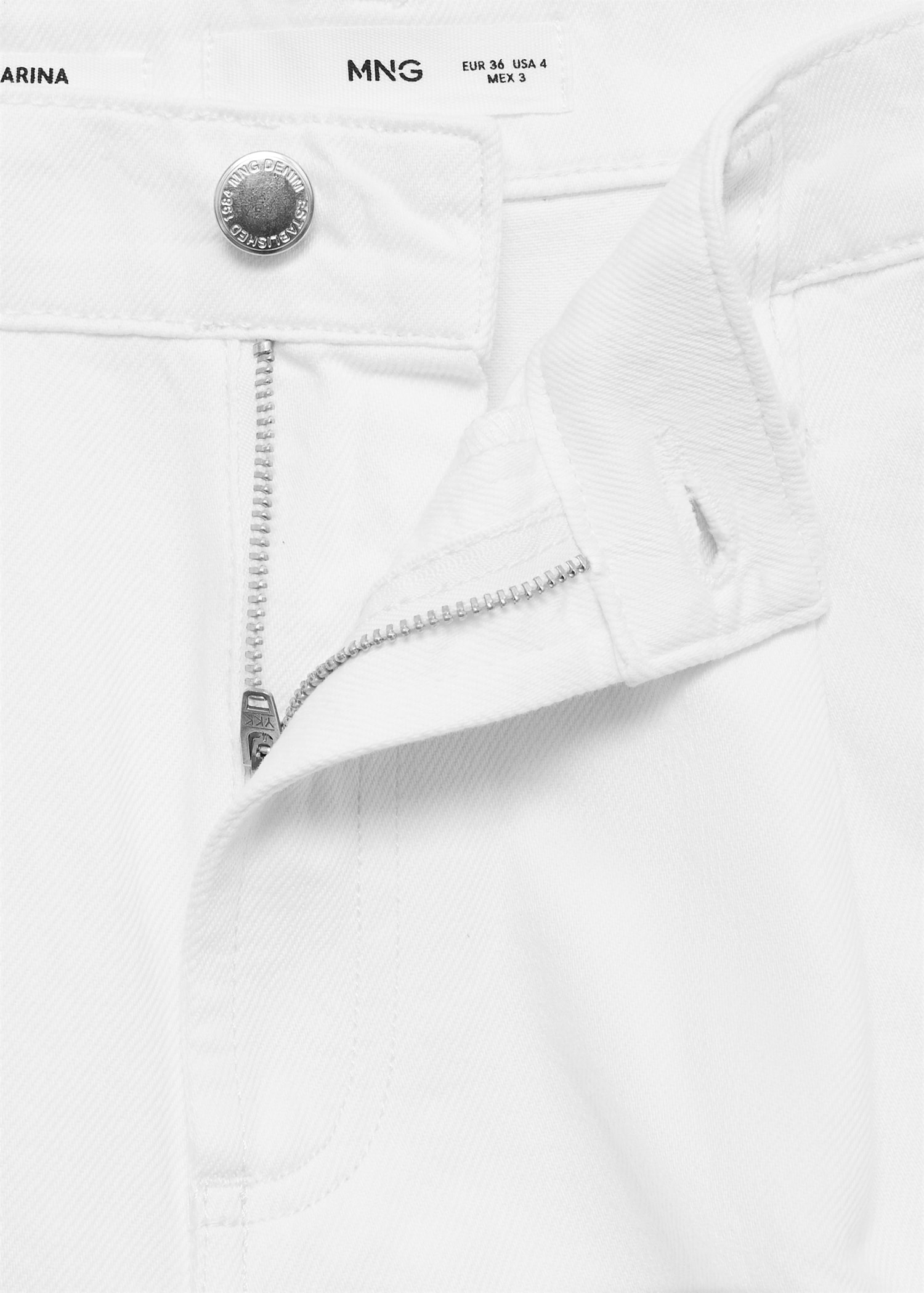 Denim-Bermudas mit mittlerer Bundhöhe und Abnähern - Detail des Artikels 8