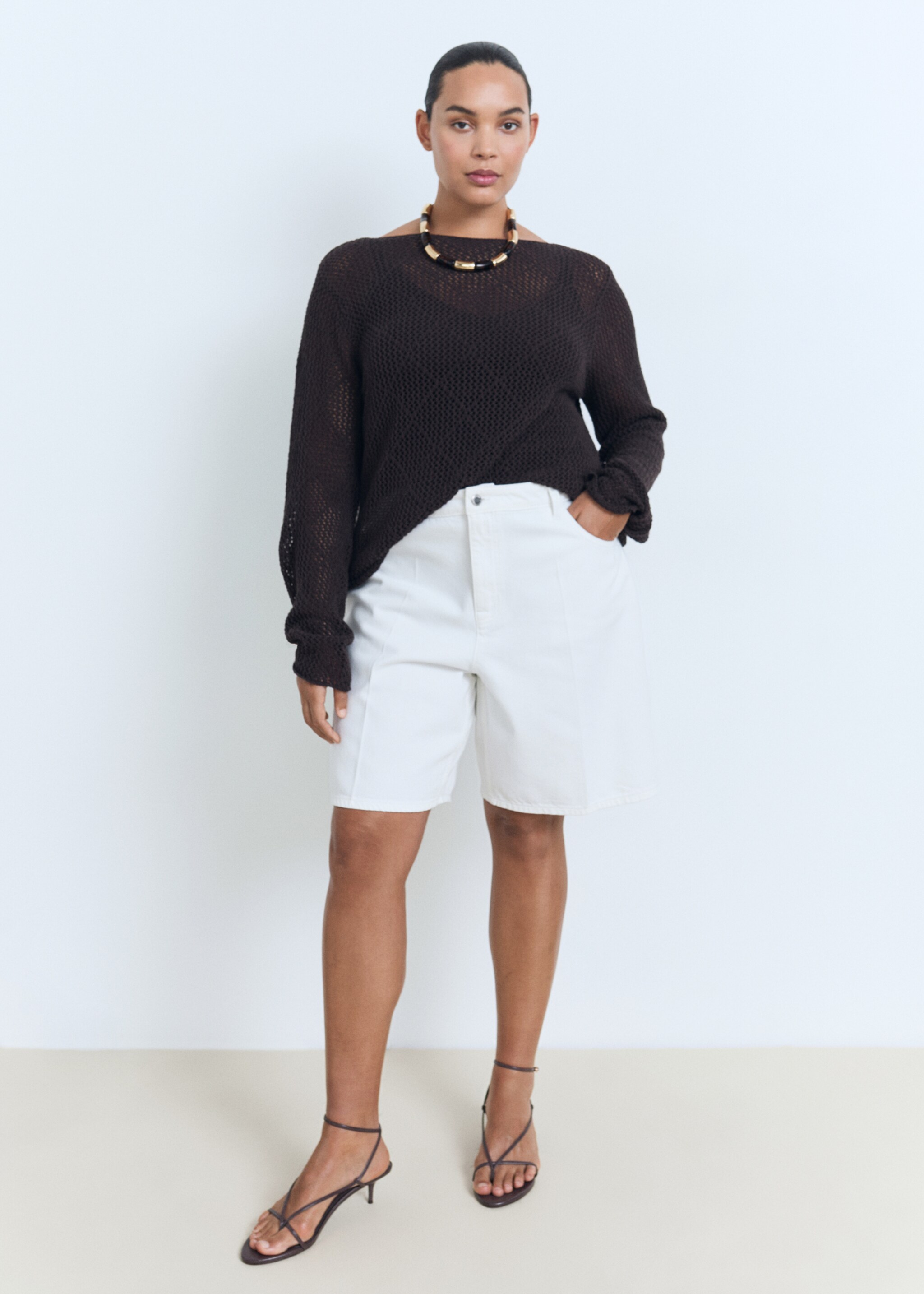 High-waist straight-fit denim shorts - Details of the article 3