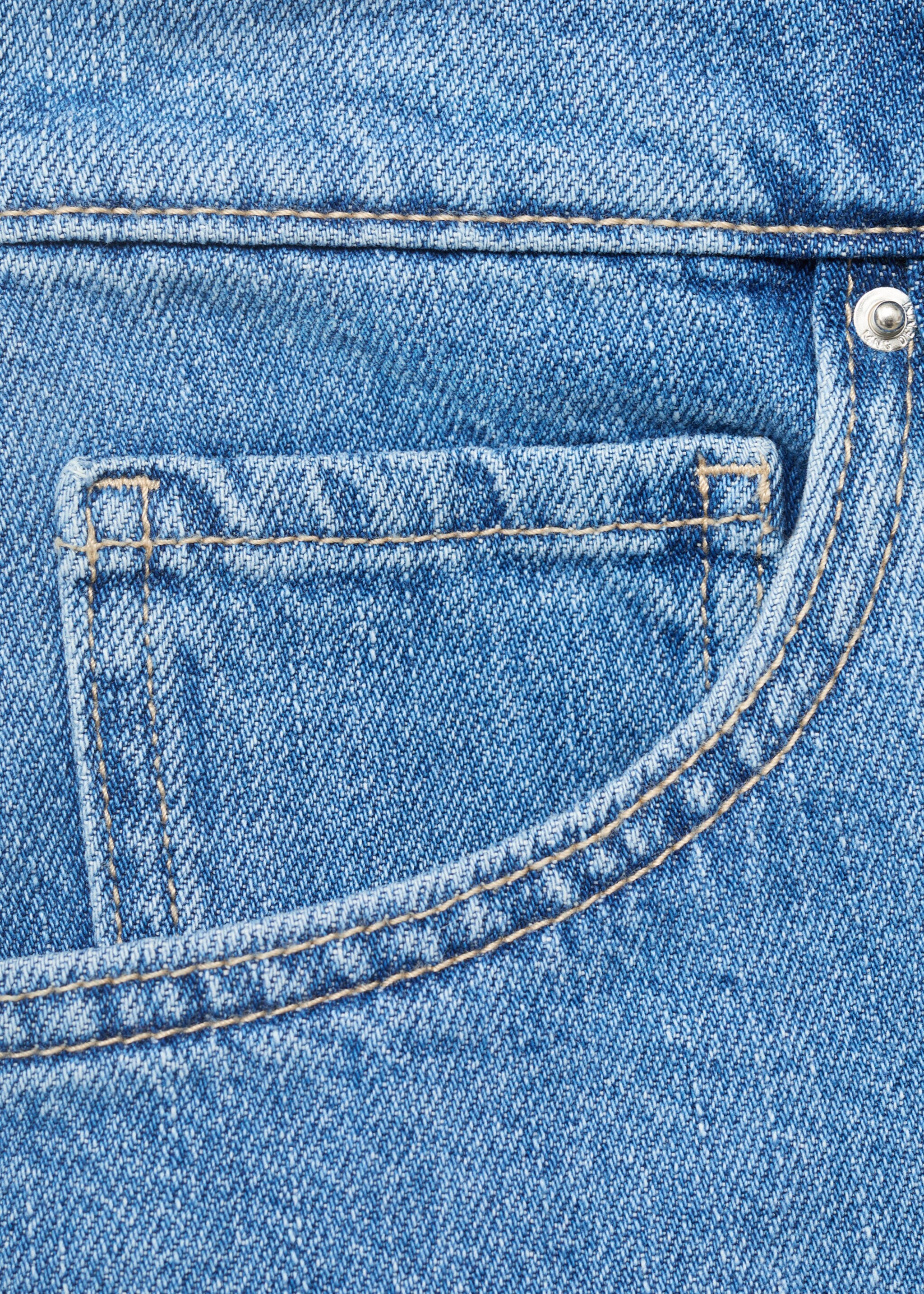 Gerade Denim-Shorts mit hohem Bund - Detail des Artikels 0