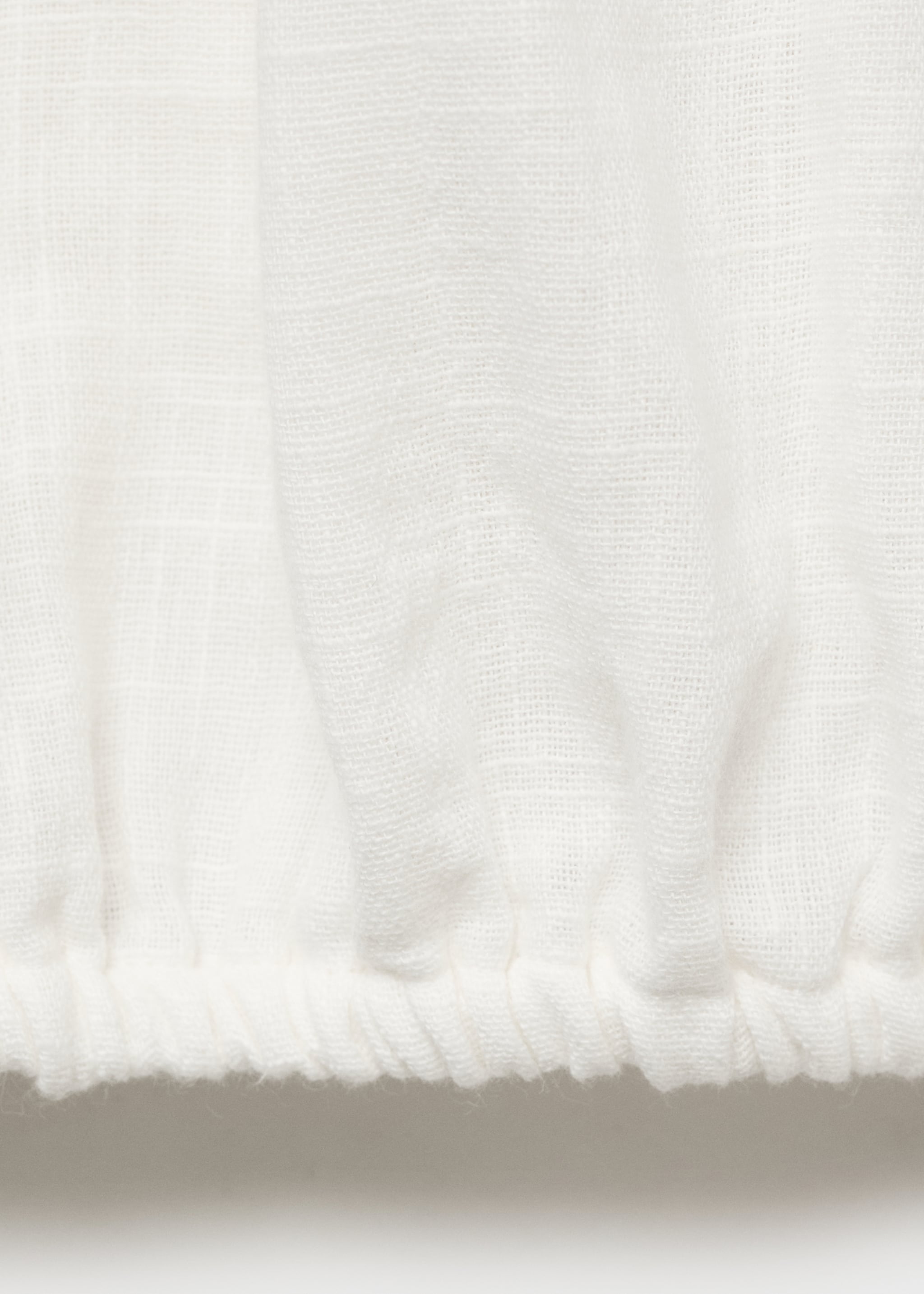 Puff sleeves blouse - Details of the article 0