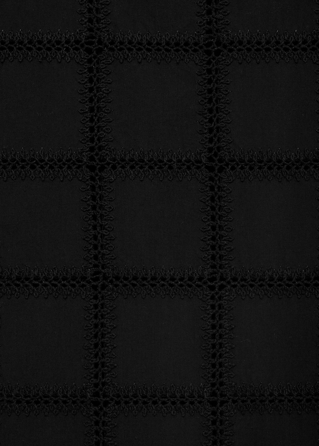 Embroidered detail T-shirt