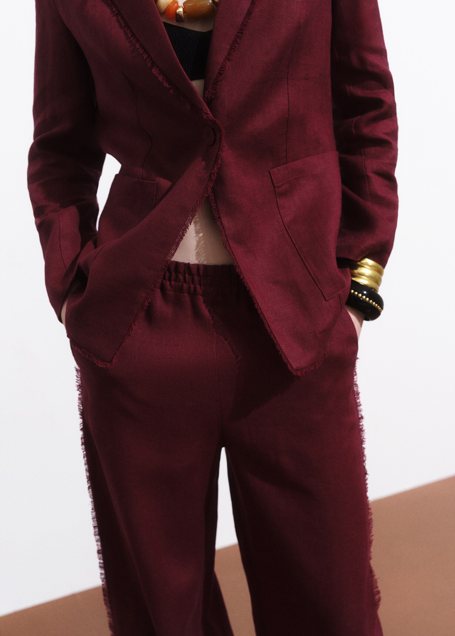 Linen suit pants with frayed ends - Details of the article 6