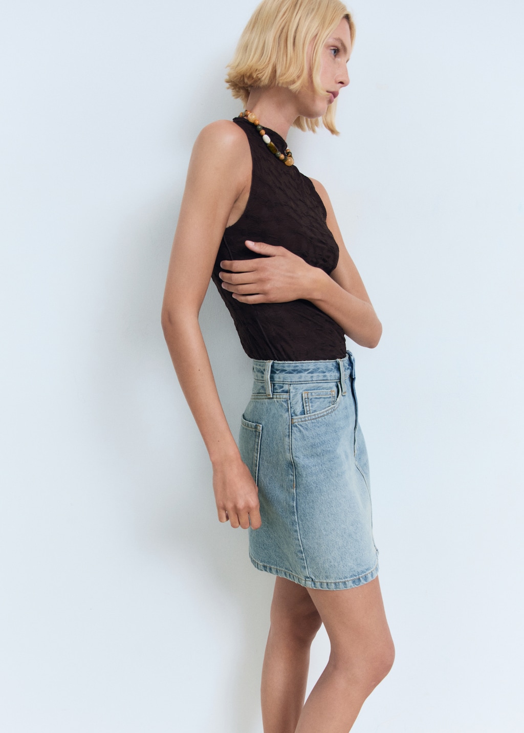Short denim skirt