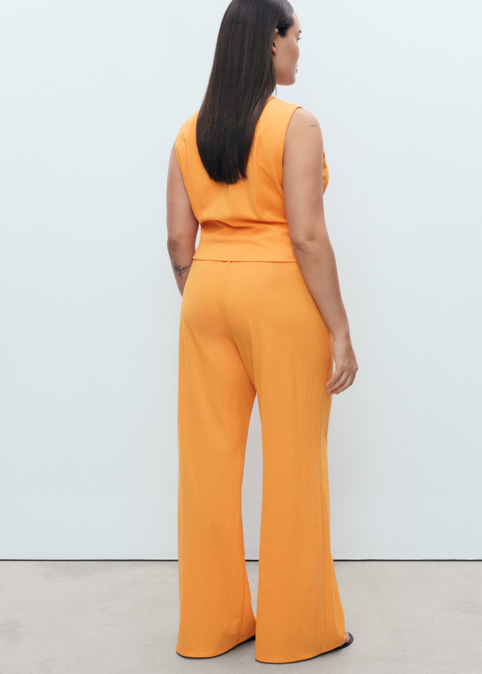 Flowy straight-fit trousers - Details of the article 4