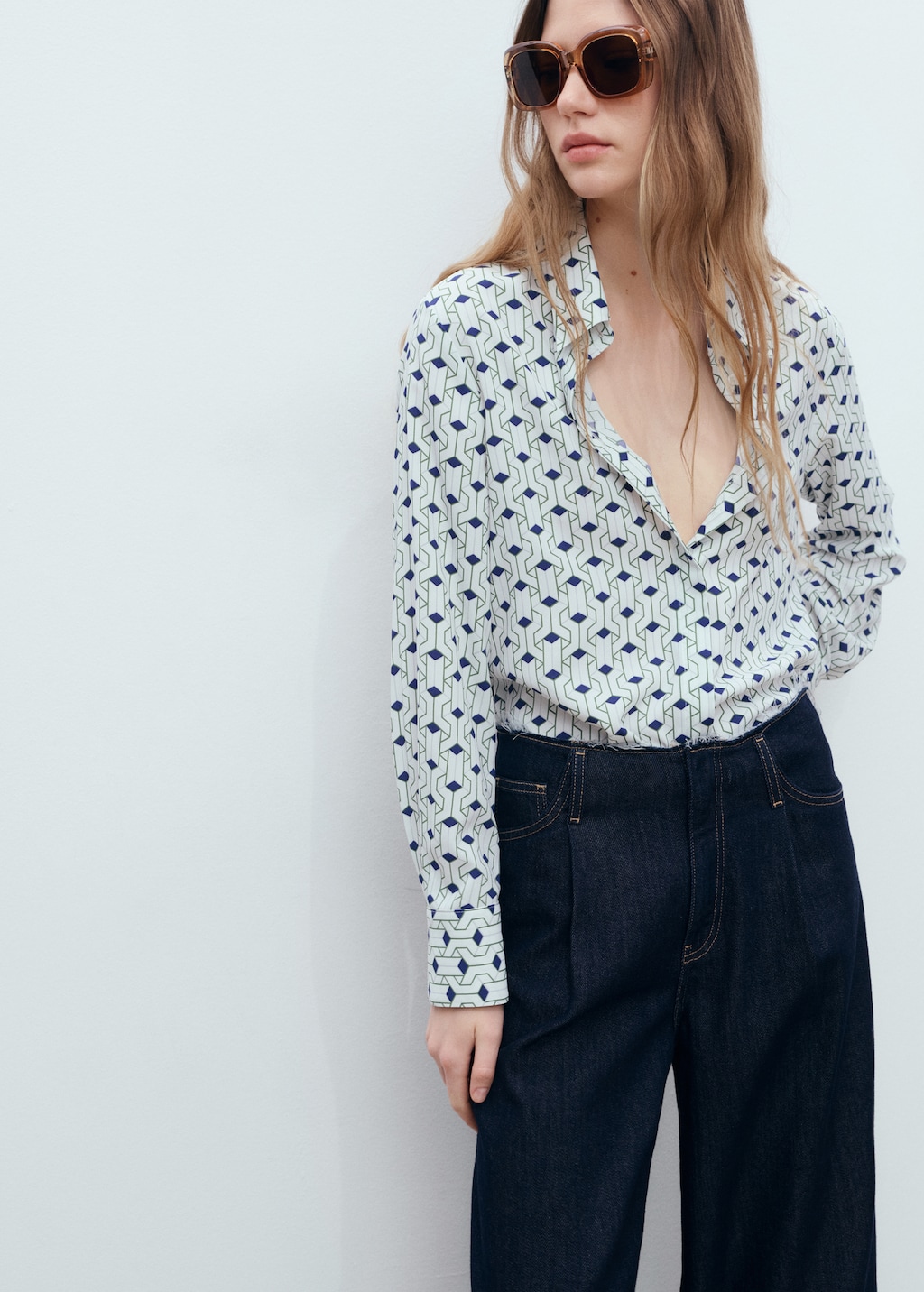 Geometric print shirt