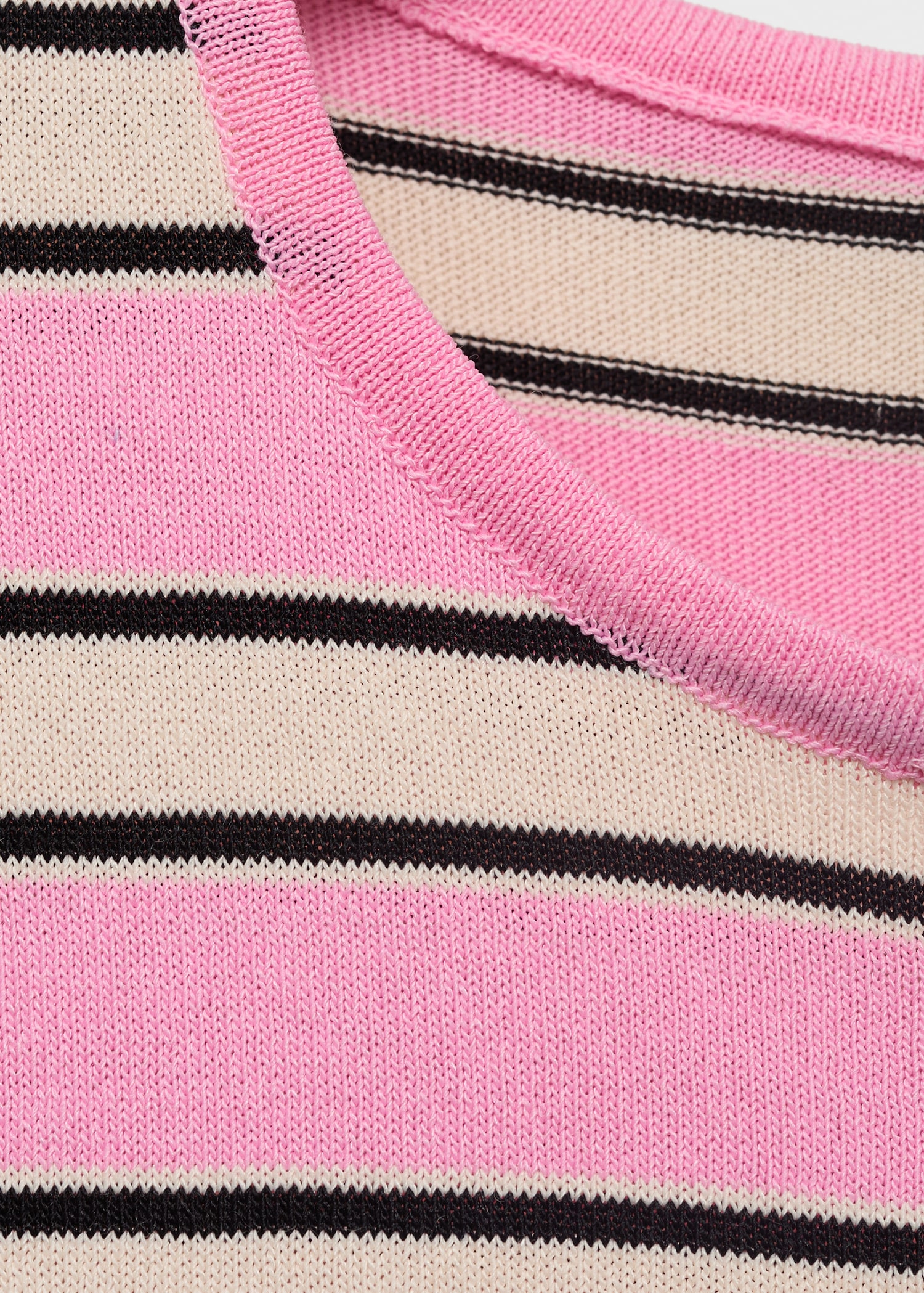 Short-sleeved jersey with combined stripes - Details of the article 8