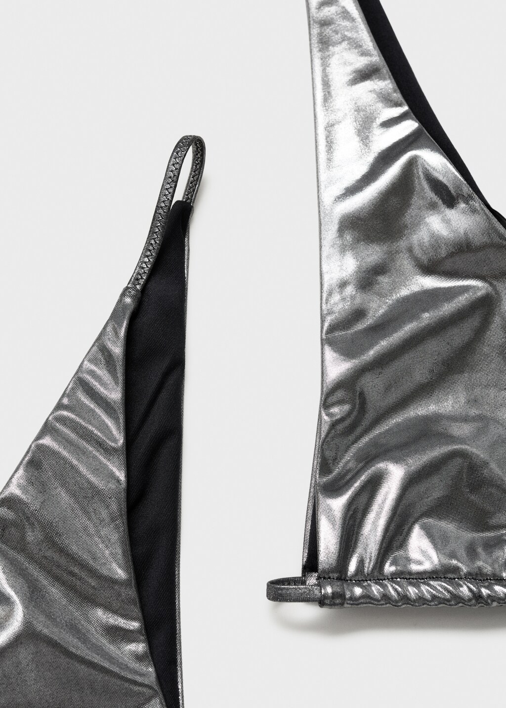 Metallic bikini top with cut-out