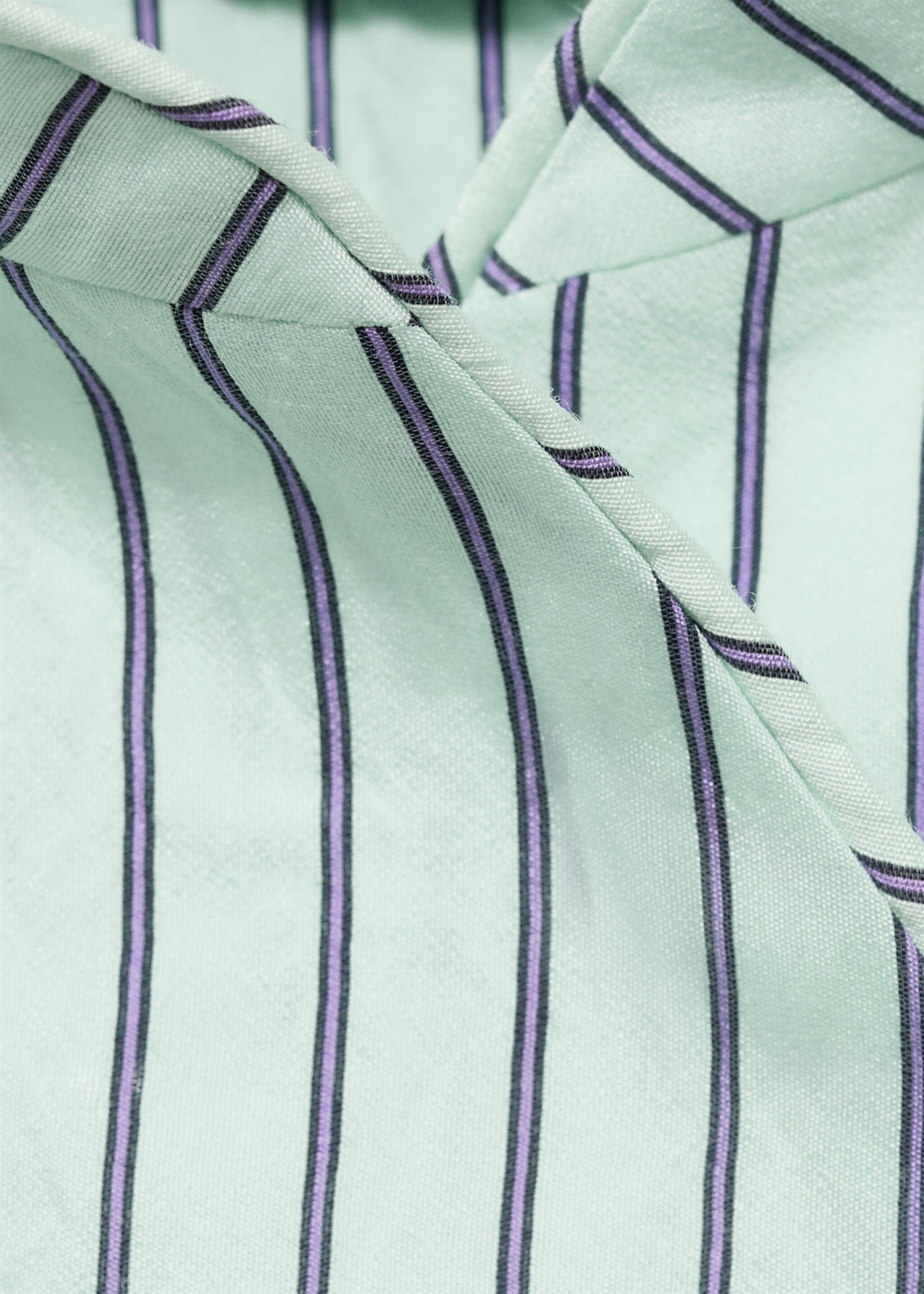 Striped top with a strap neckline and laces - Details of the article 0