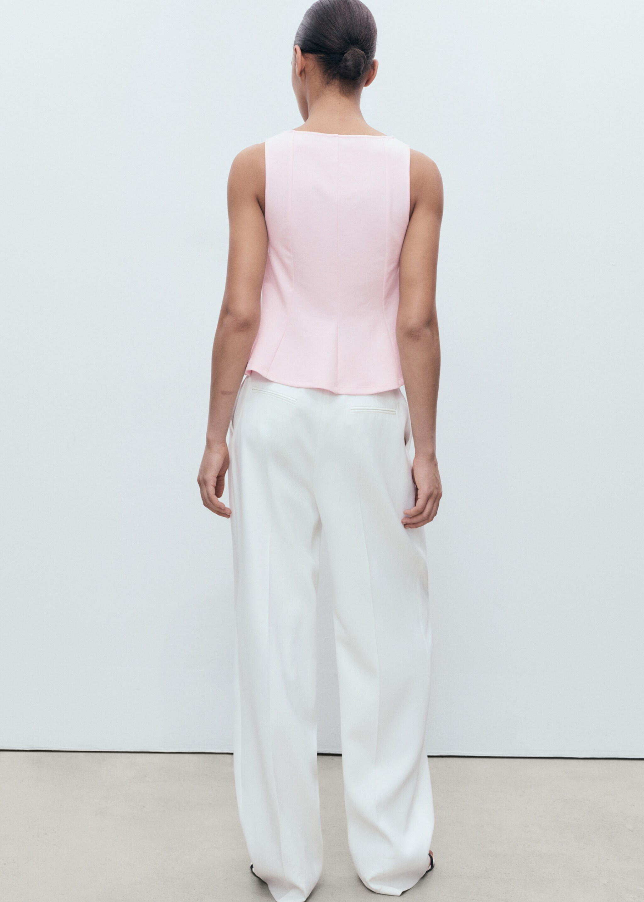 Peplum top with seam detail - Reverse of the article