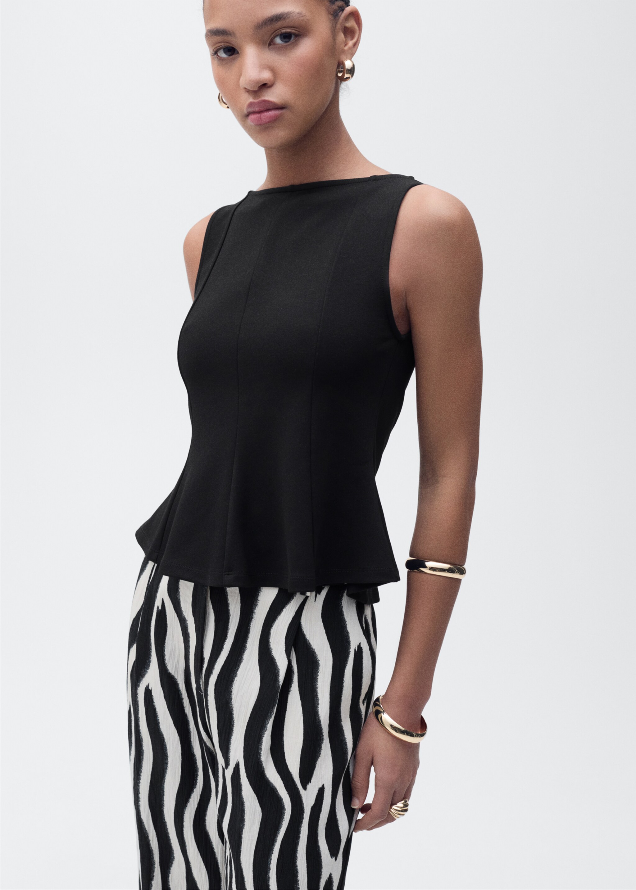 Peplum top with seam detail - Medium plane