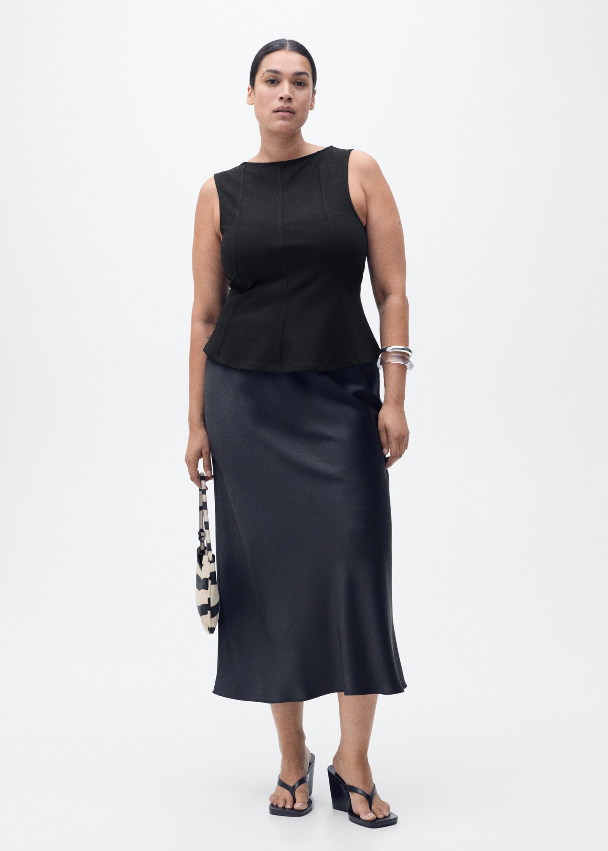 Peplum top with seam detail - Details of the article 3