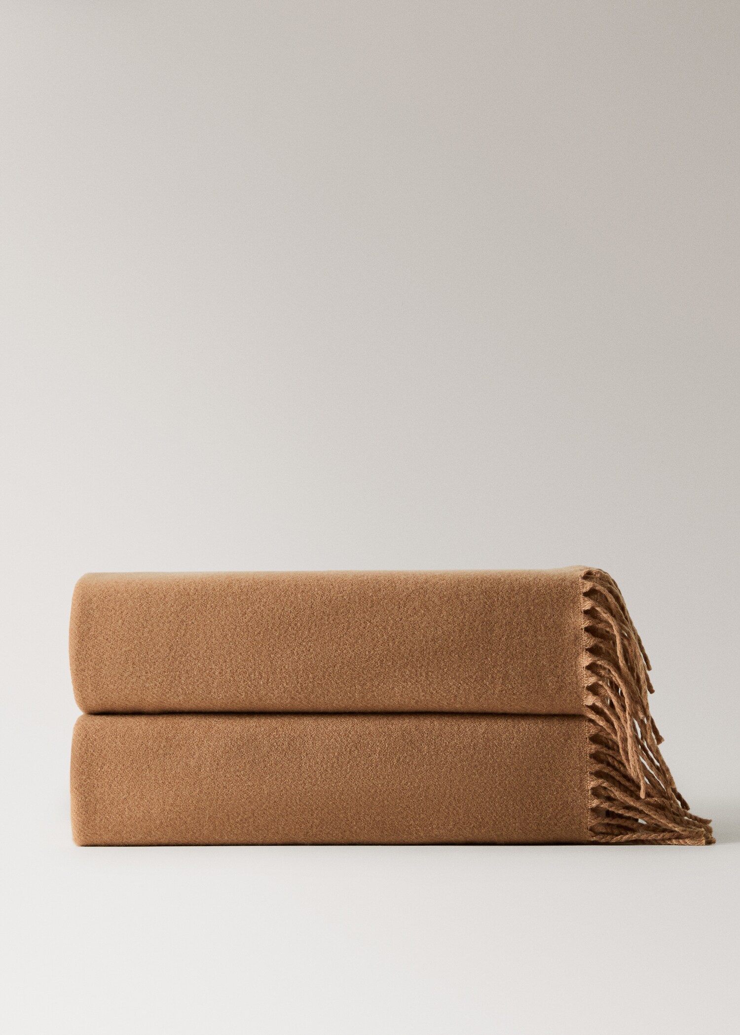 Fringed wool blend blanket - Товар без моделі