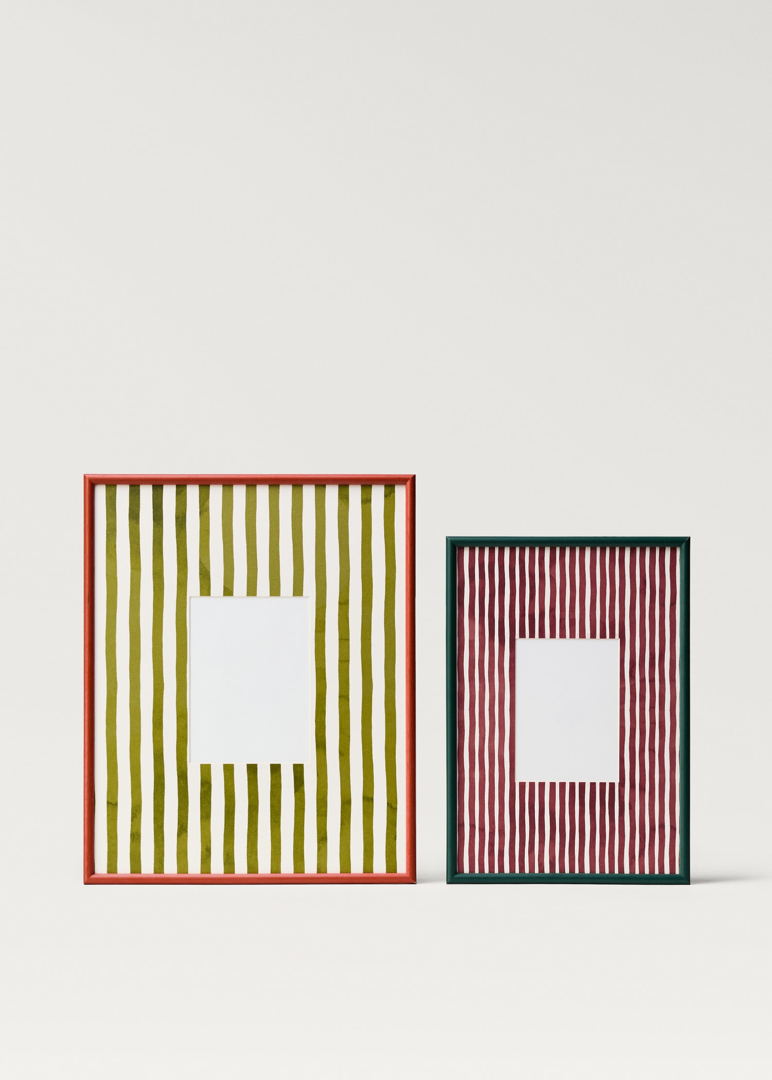 Medium wood frame with lines - Home | MANGO United Kingdom