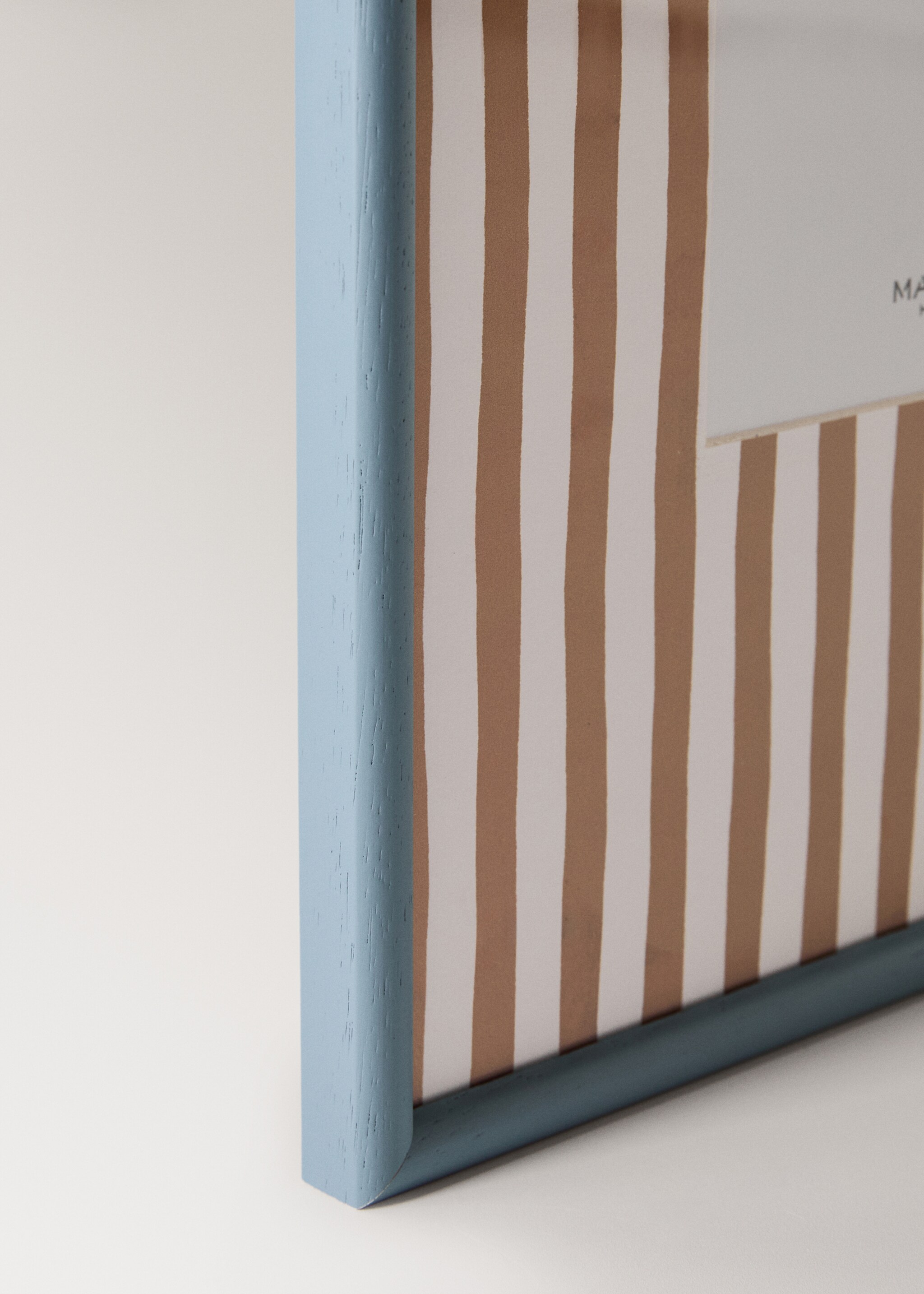 Medium wood frame with lines - Details of the article 1, Sky Blue. Ref: 17051281-00.