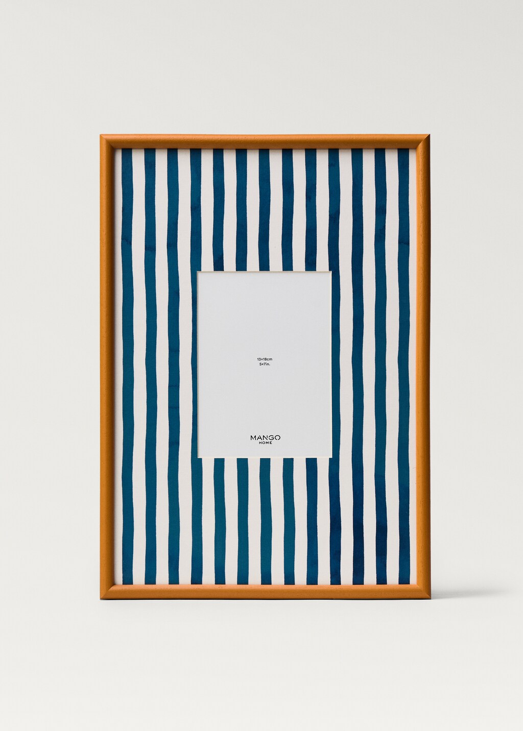 Medium wood frame with lines