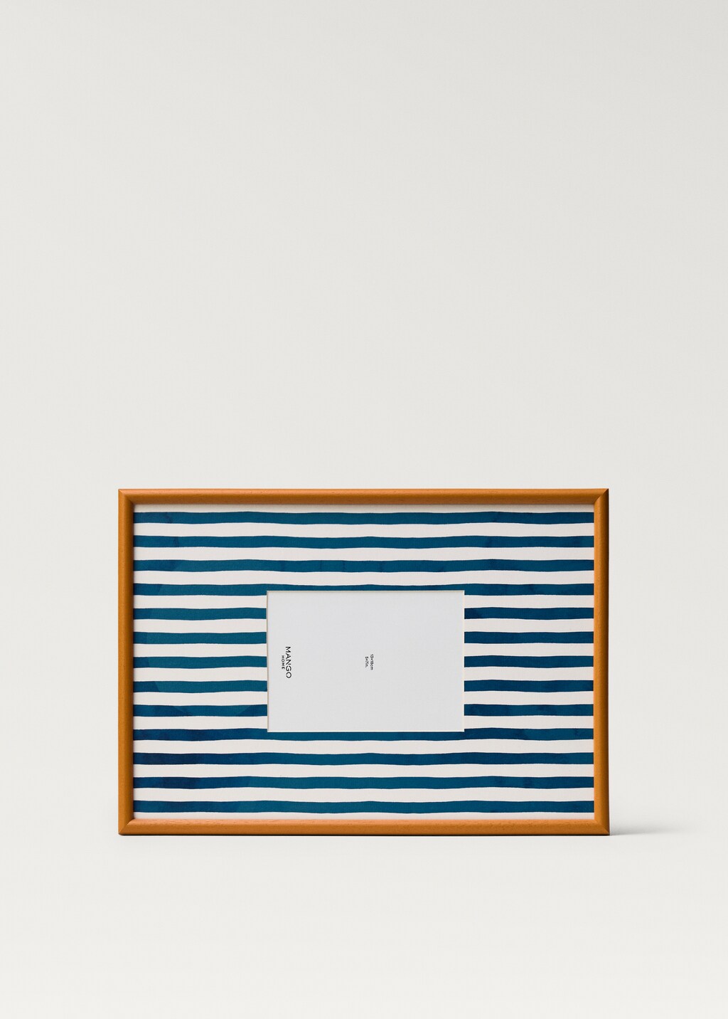 Medium wood frame with lines