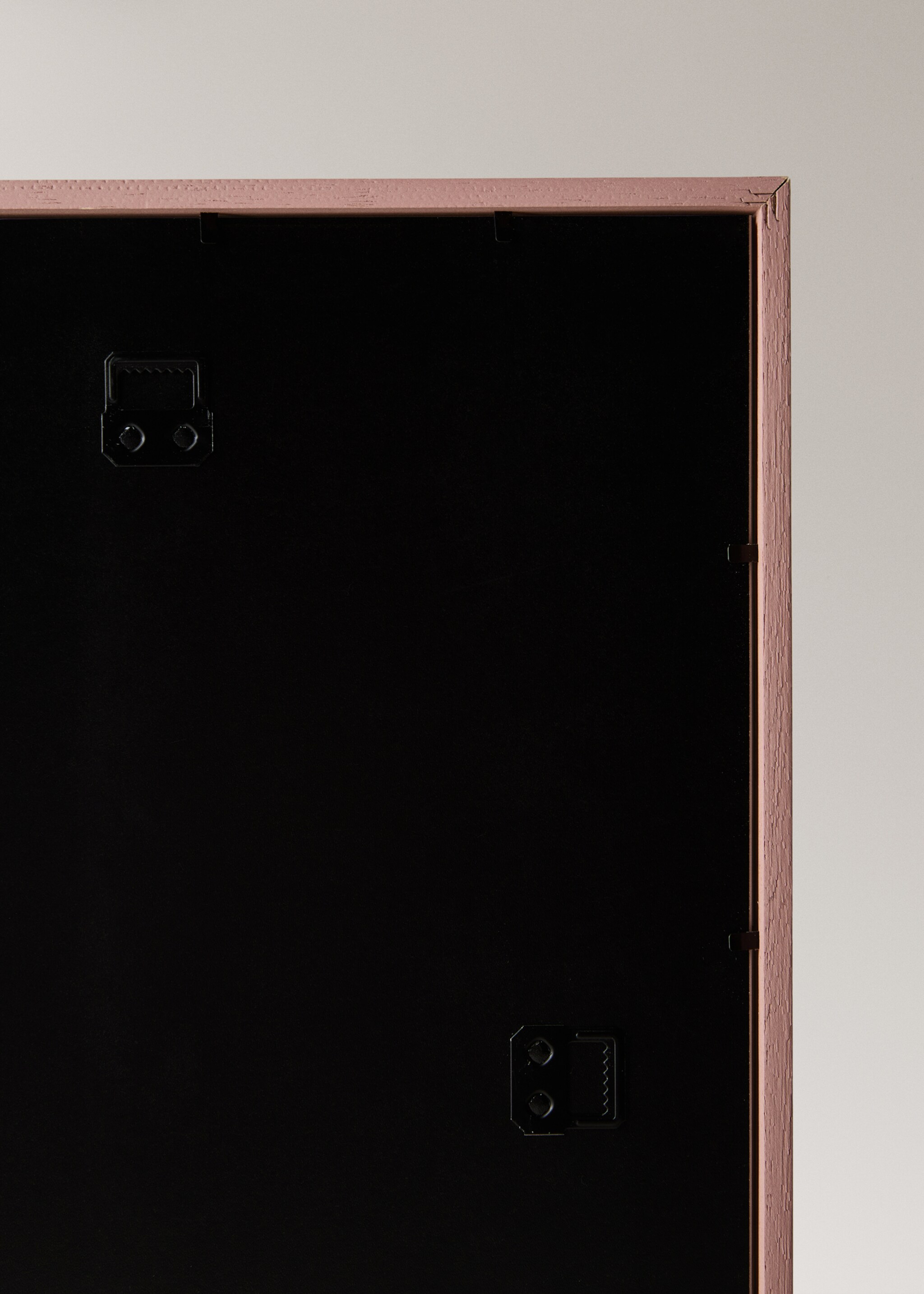 Medium wood frame with lines - Details of the article 2, Pastel Pink. Ref: 17051281-00.