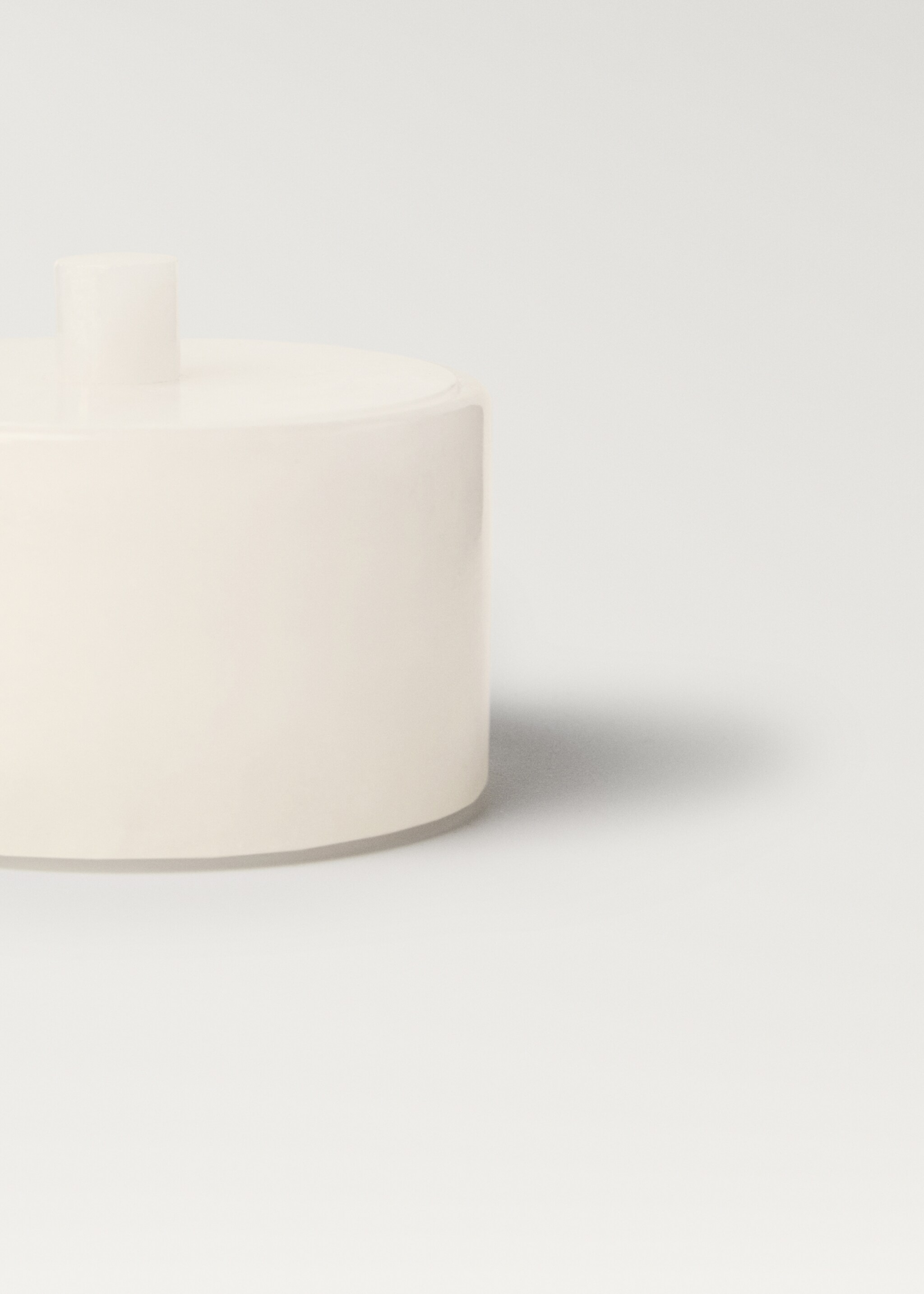 Alabaster bathroom jar - Details of the article 1