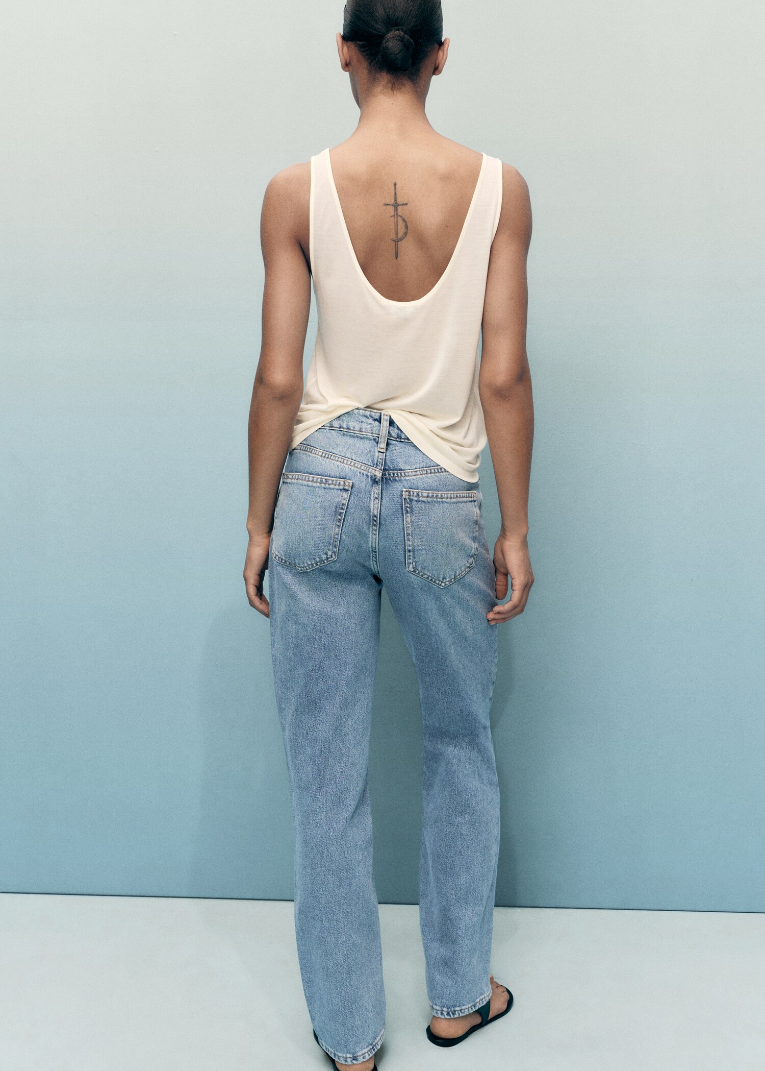 Matilda medium-rise straight-fit jeans - Reverse of the article