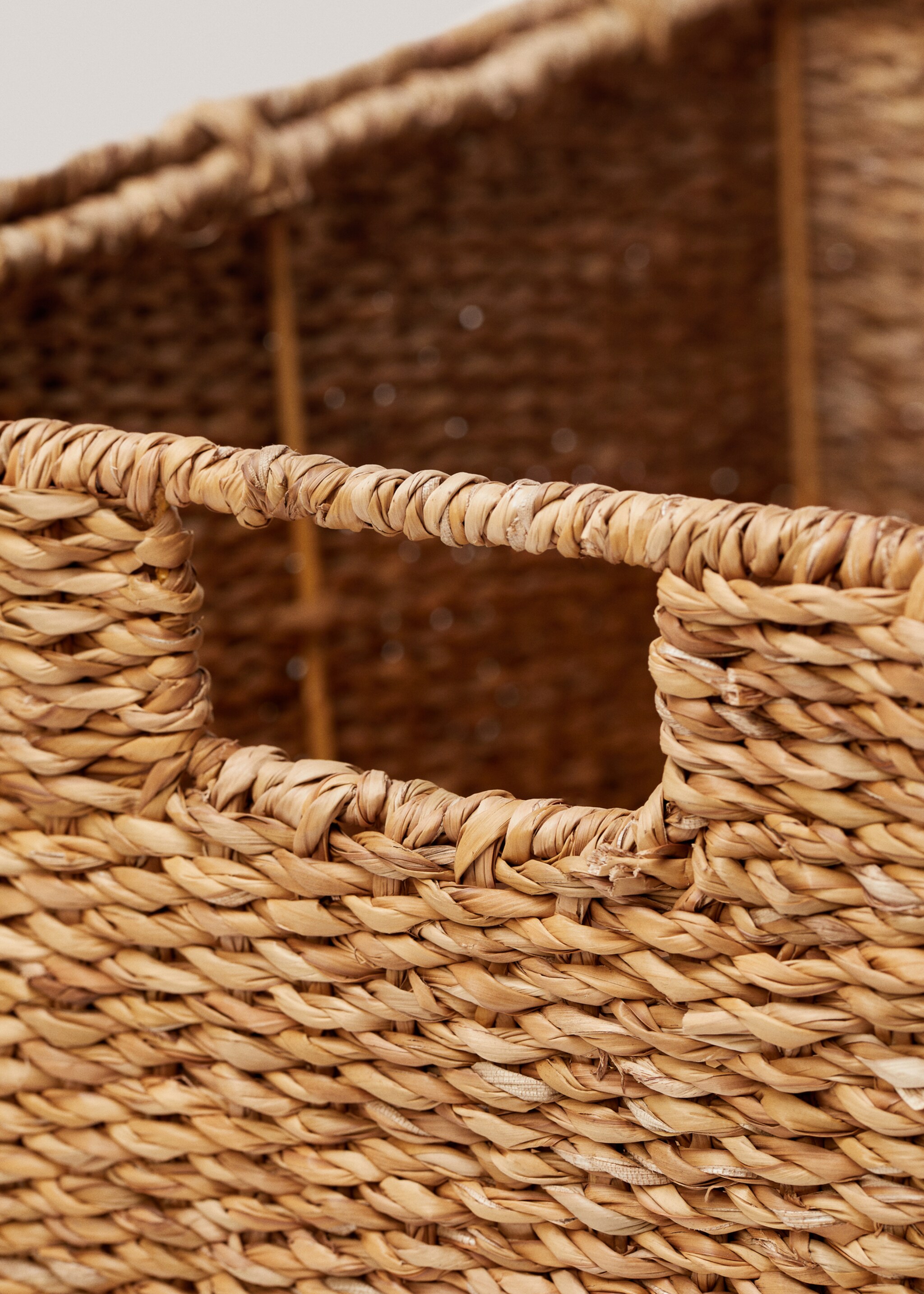 Panier moyen tressé avec anses - Détail de l'article 2