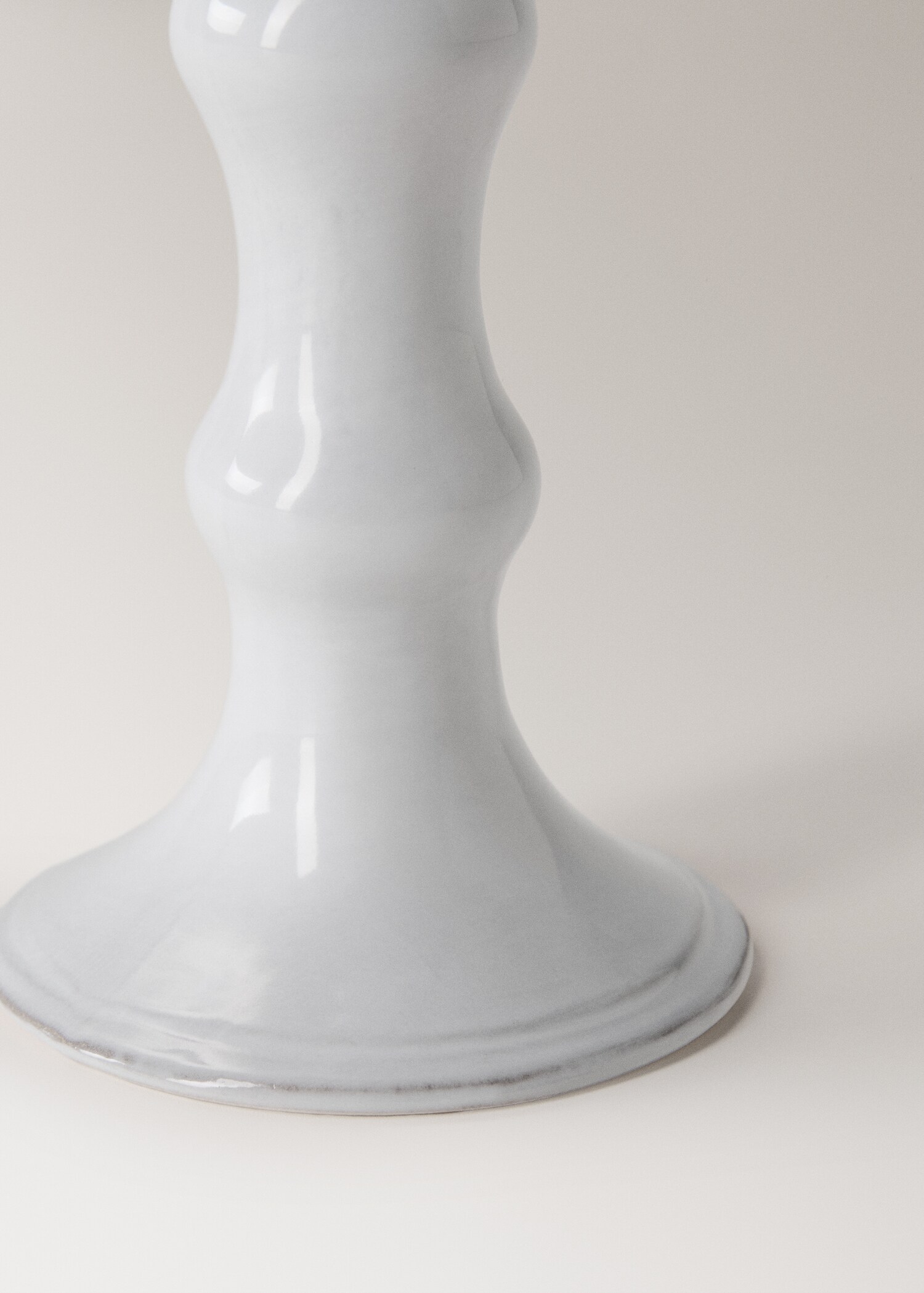 Stoneware candelabra with glossy finish - Details of the article 2
