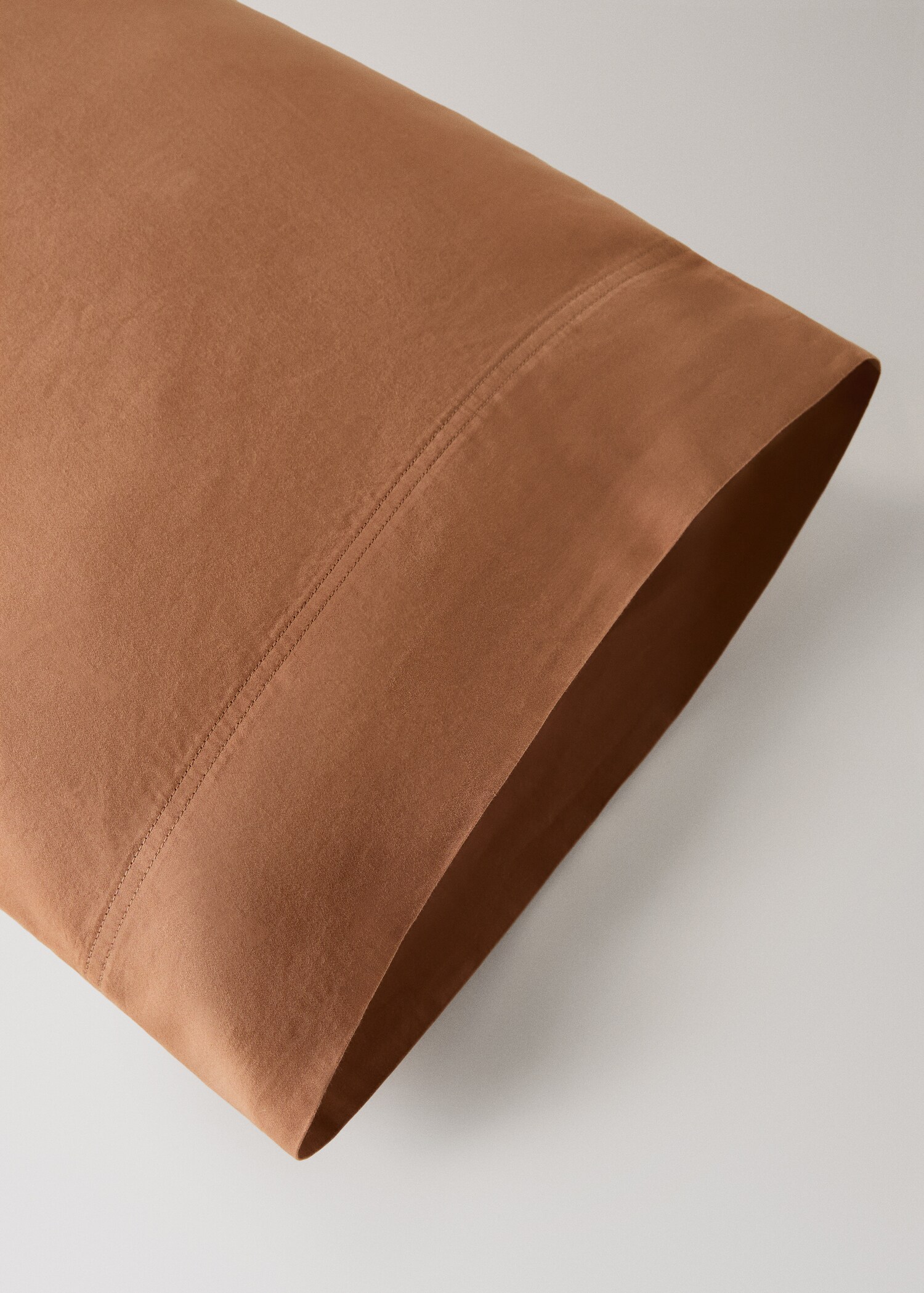 Washed satin cotton pillowcase with double stitching, 45x110 cm - Details of the article 2