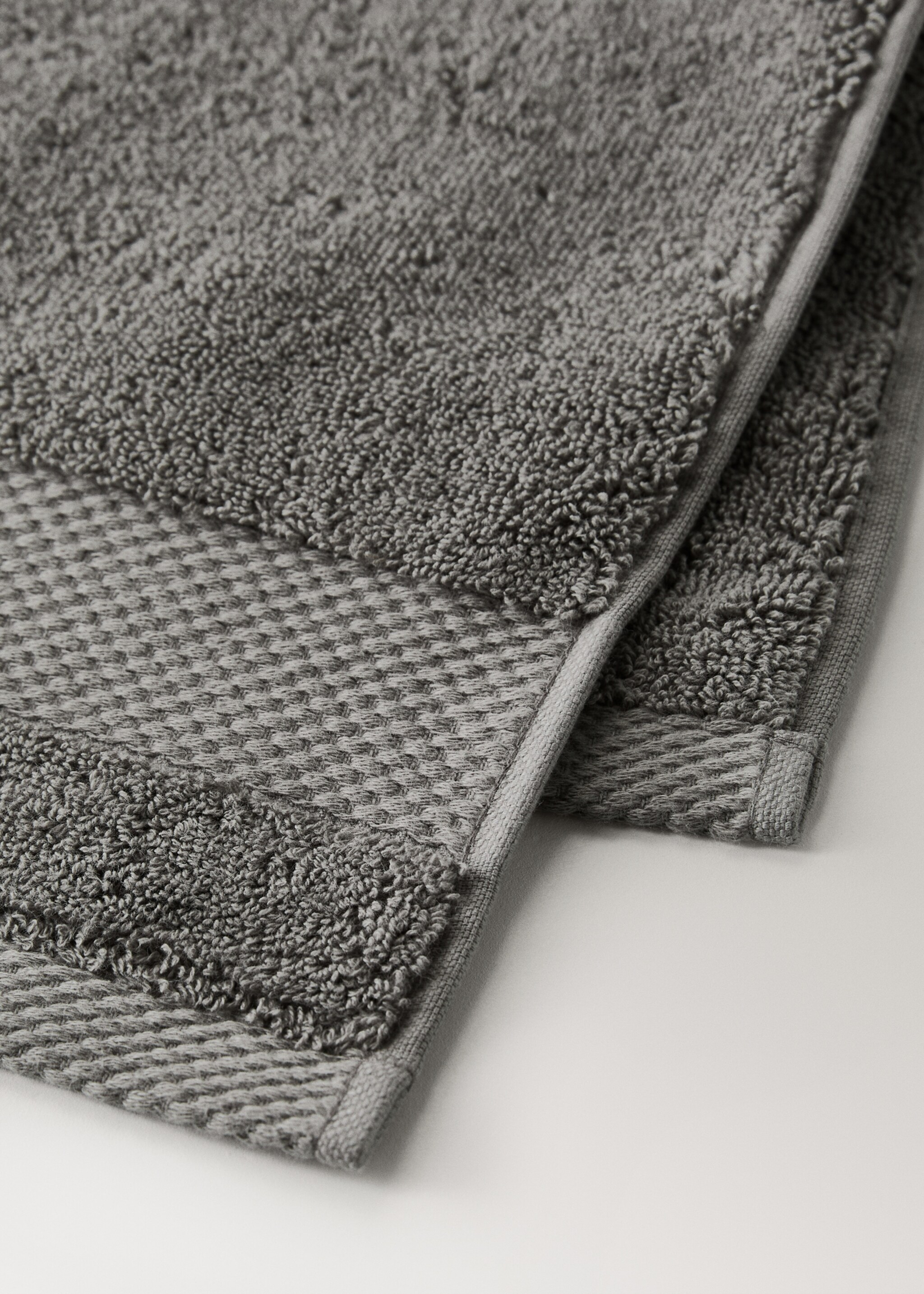 Extra-soft cotton hand towel - Details of the article 2