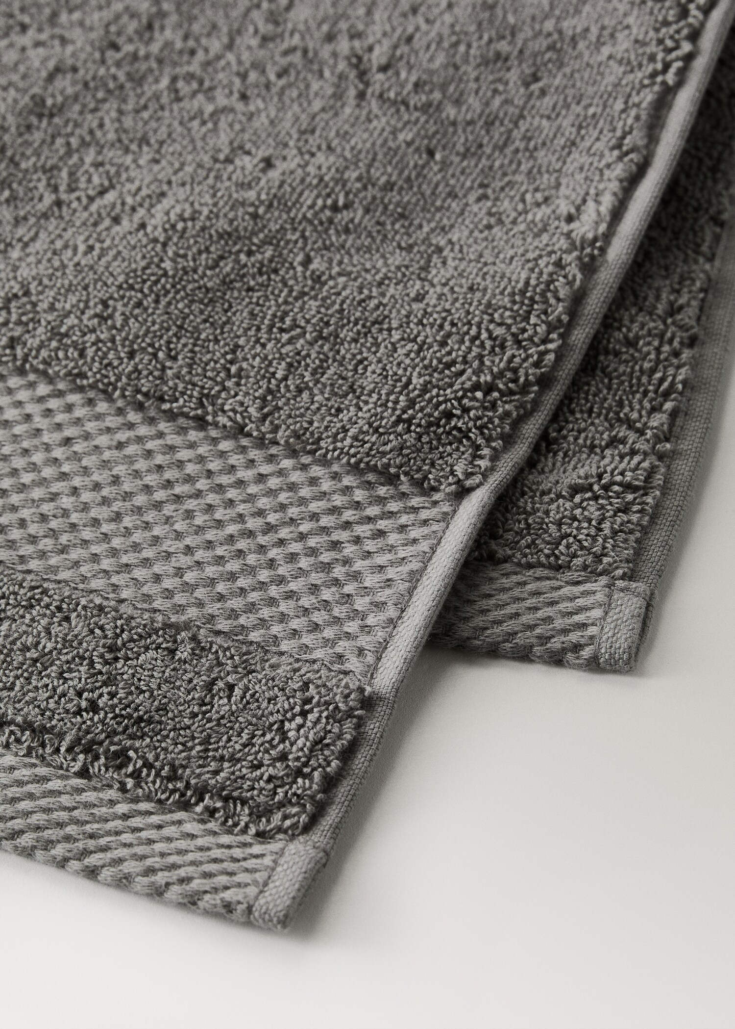 Extra-soft cotton hand towel - Details of the article 2