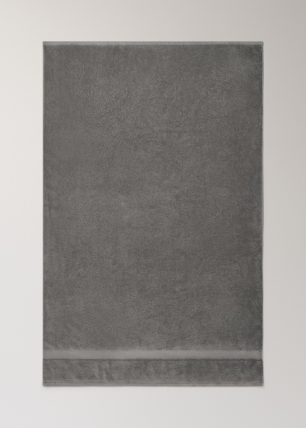 Extra-soft cotton bath towel