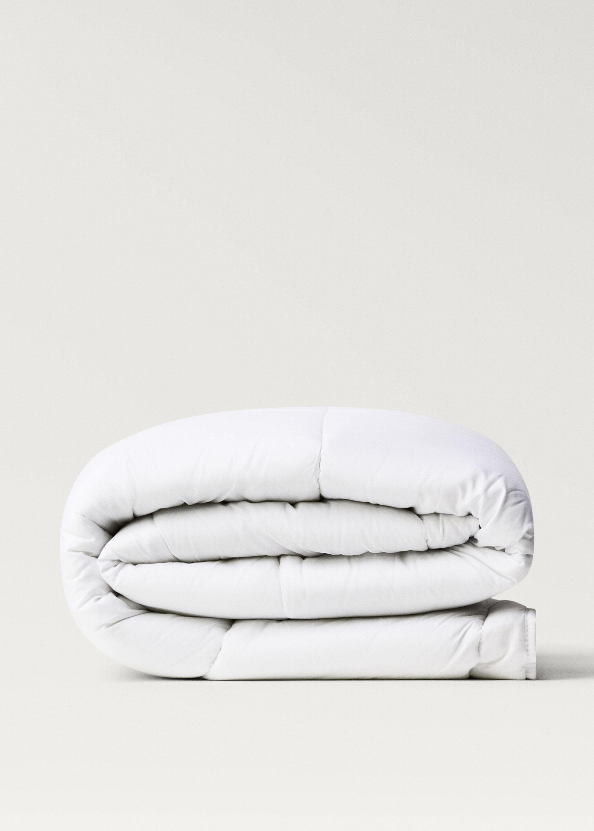 350gr/m2 microfibre duvet filling for 150/160 cm bed - Details of the article 1