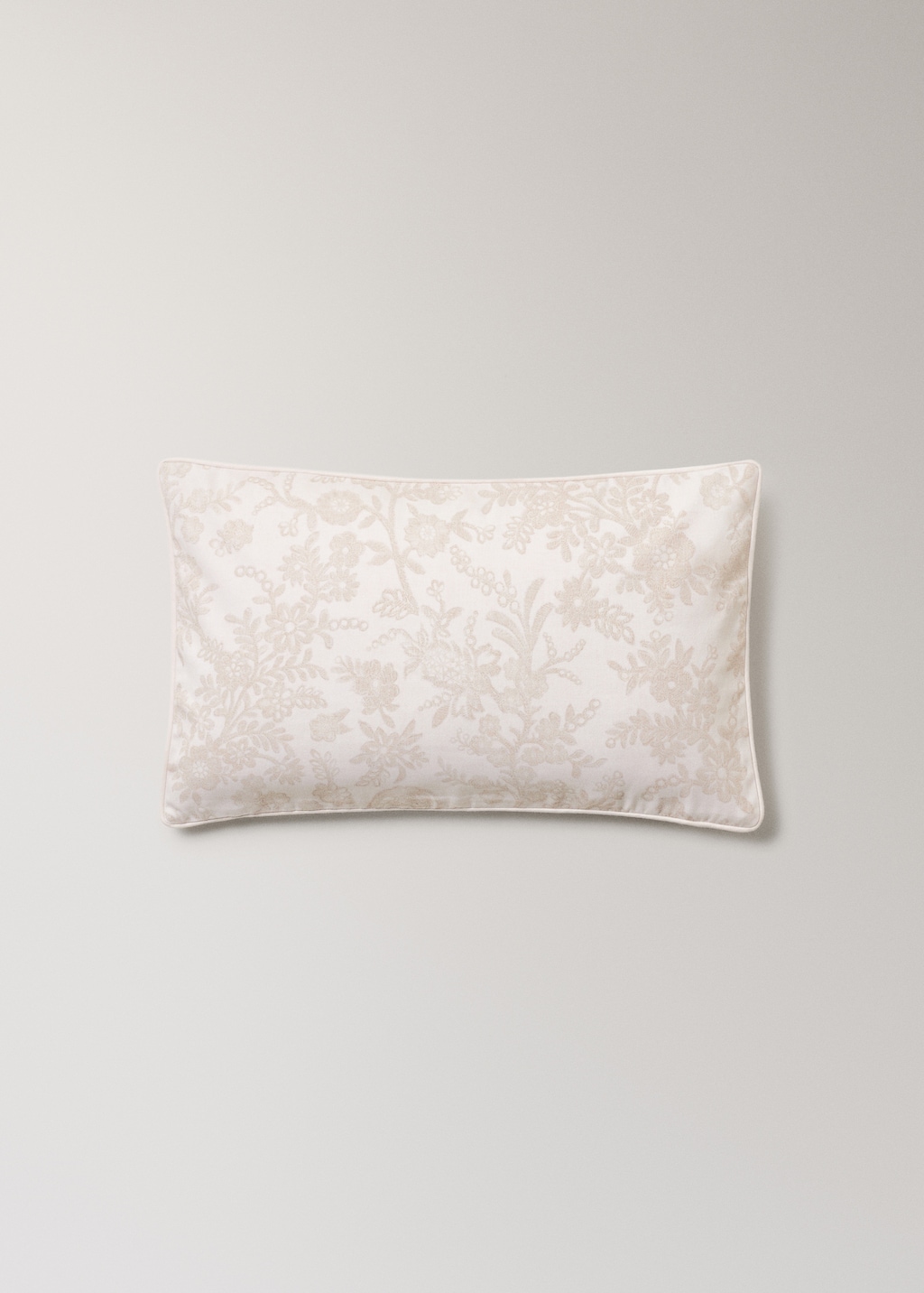 100% cotton floral-print cushion cover 30x50cm