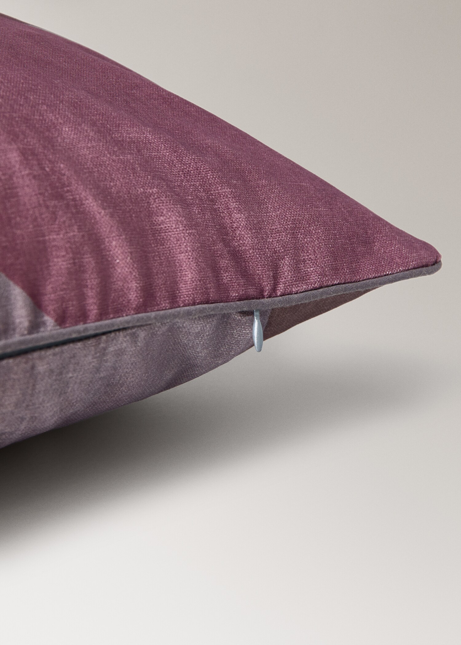 Cotton cushion cover with abstract print 40x60 cm - Details of the article 1